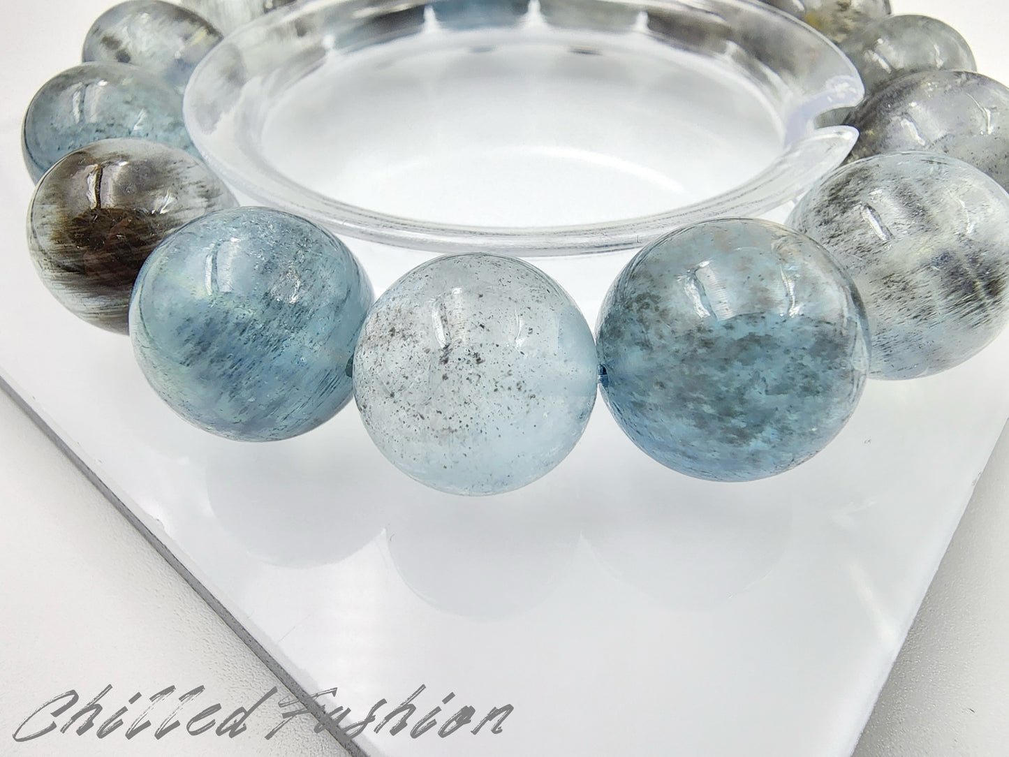 [Bracelet] Black Flash Aquamarine Gemstone Bracelet - 13.7mm to 15.5mm Beads