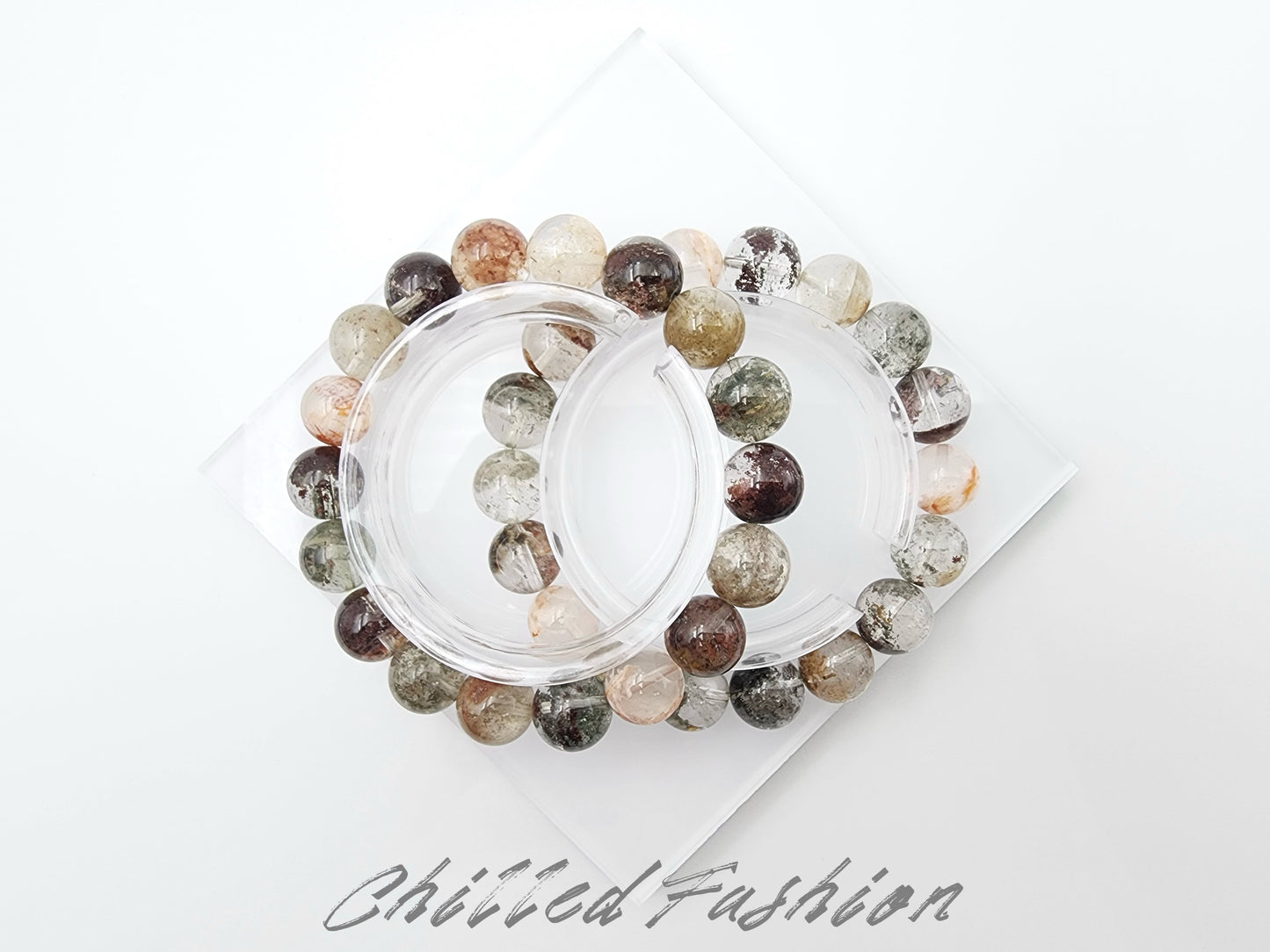 [Bracelet] 11mm Multi-Colored Phantom Quartz Bracelet