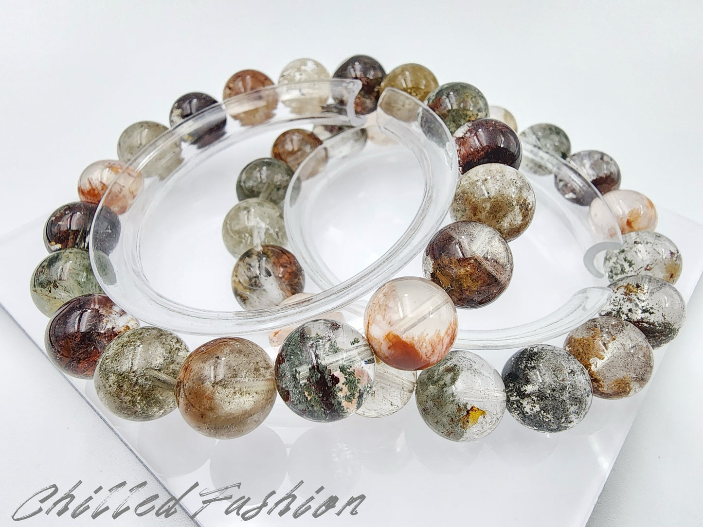 [Bracelet] 11mm Multi-Colored Phantom Quartz Bracelet