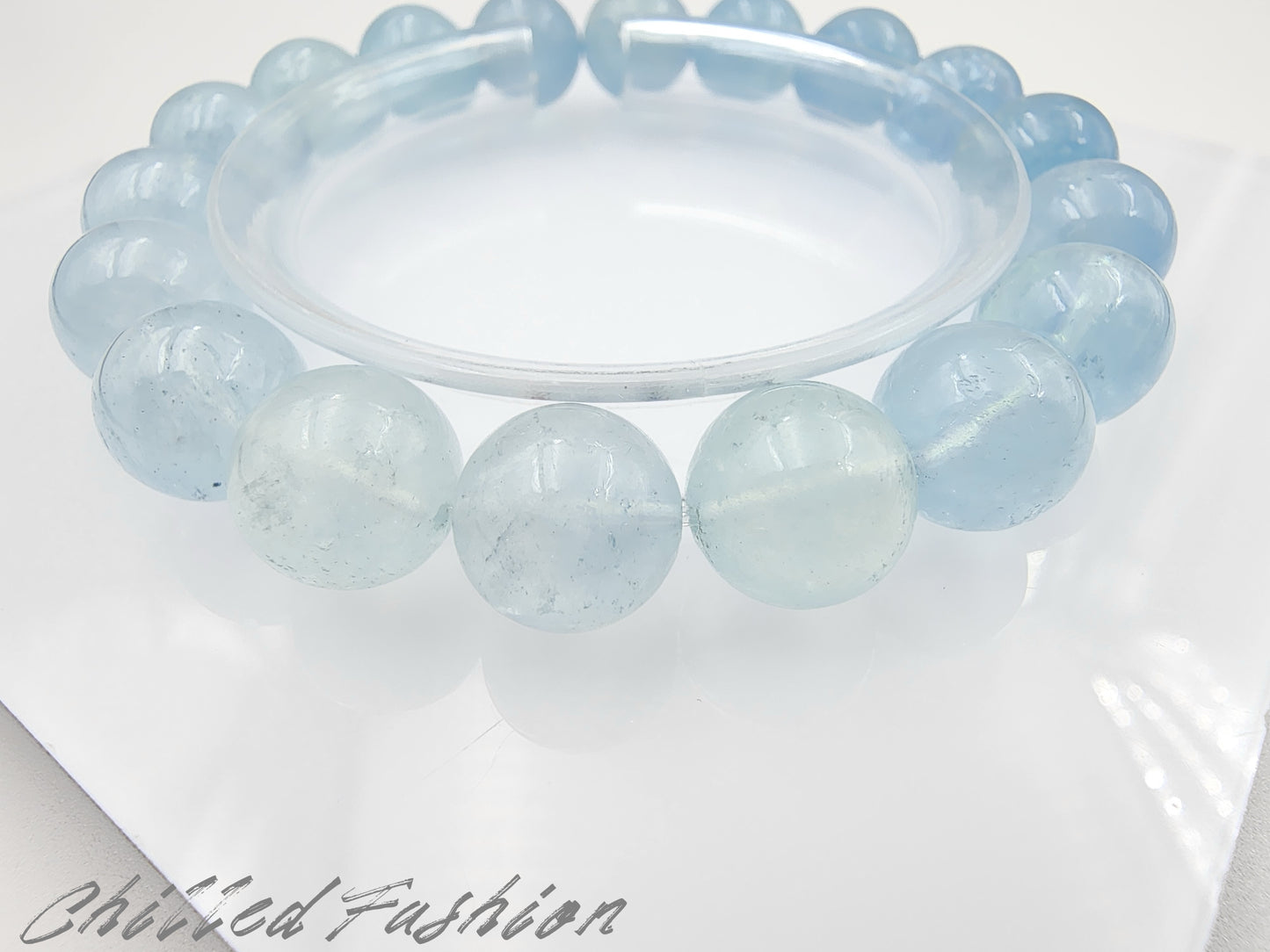 [Bracelet] 11mm Gradient Aquamarine Bracelet