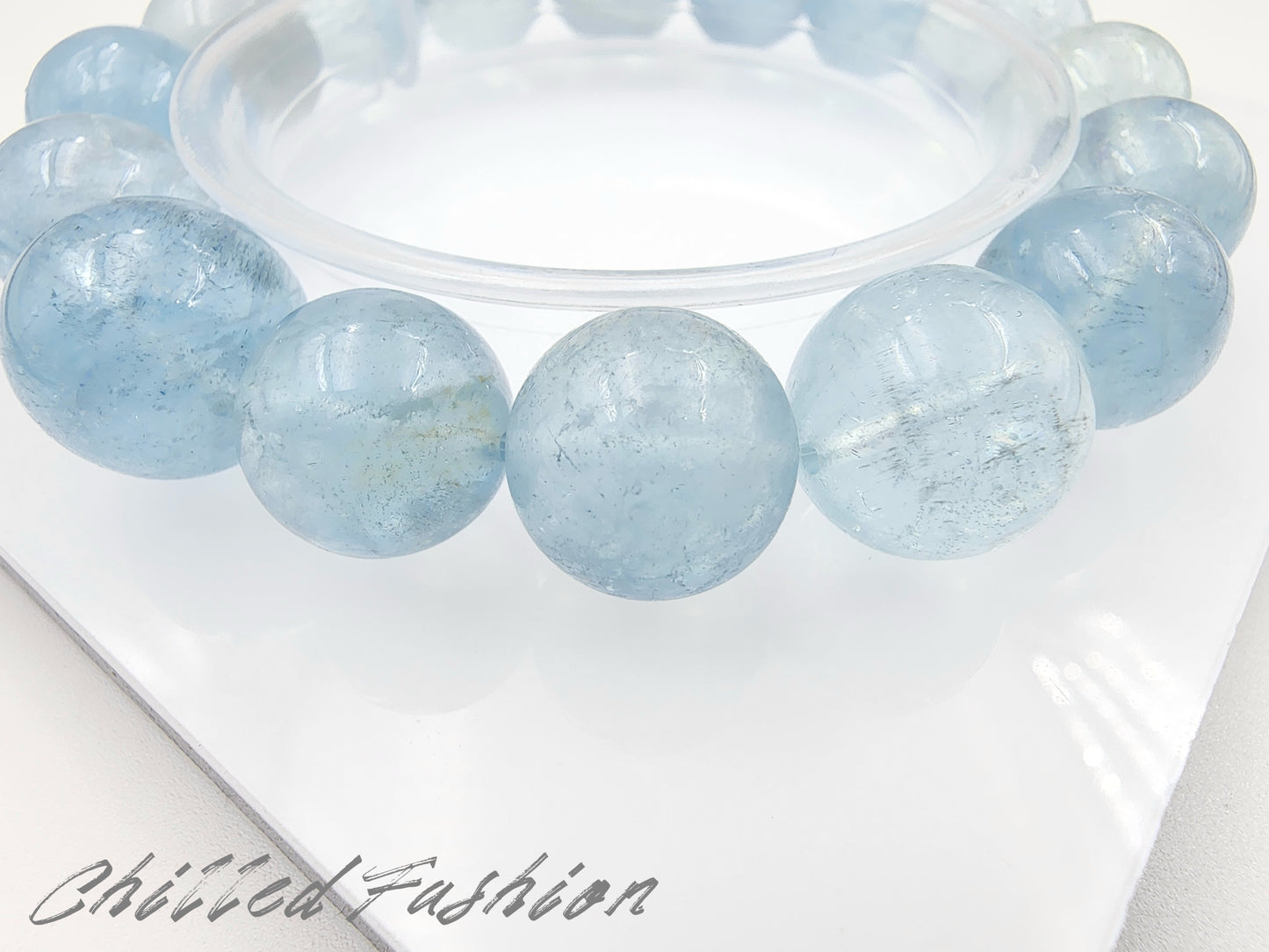 [Bracelet] Genuine Aquamarine Bracelet - 12.9mm to 14.7mm Beads
