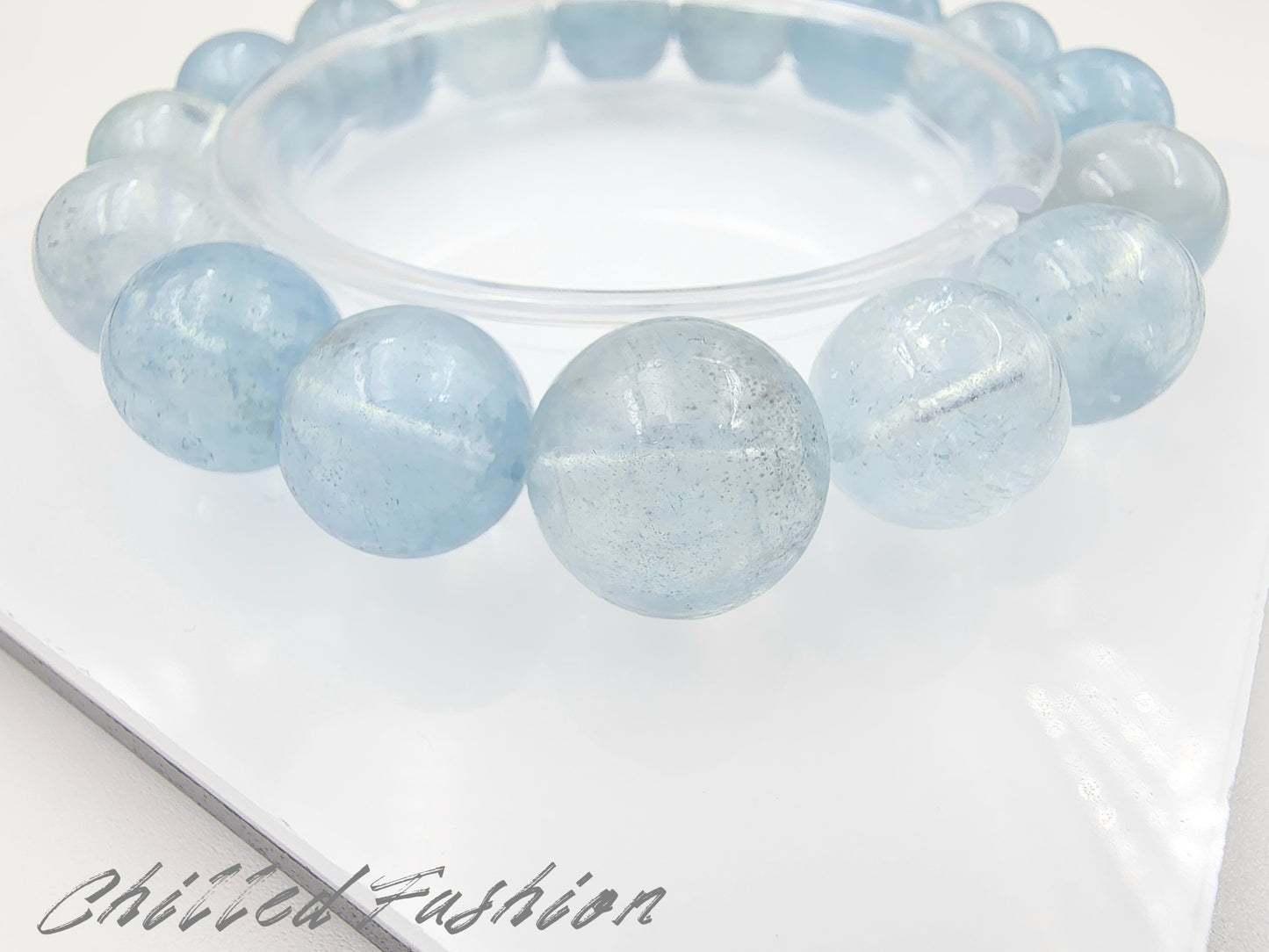 [Bracelet] Genuine Aquamarine Bracelet - 12.9mm to 14.7mm Beads