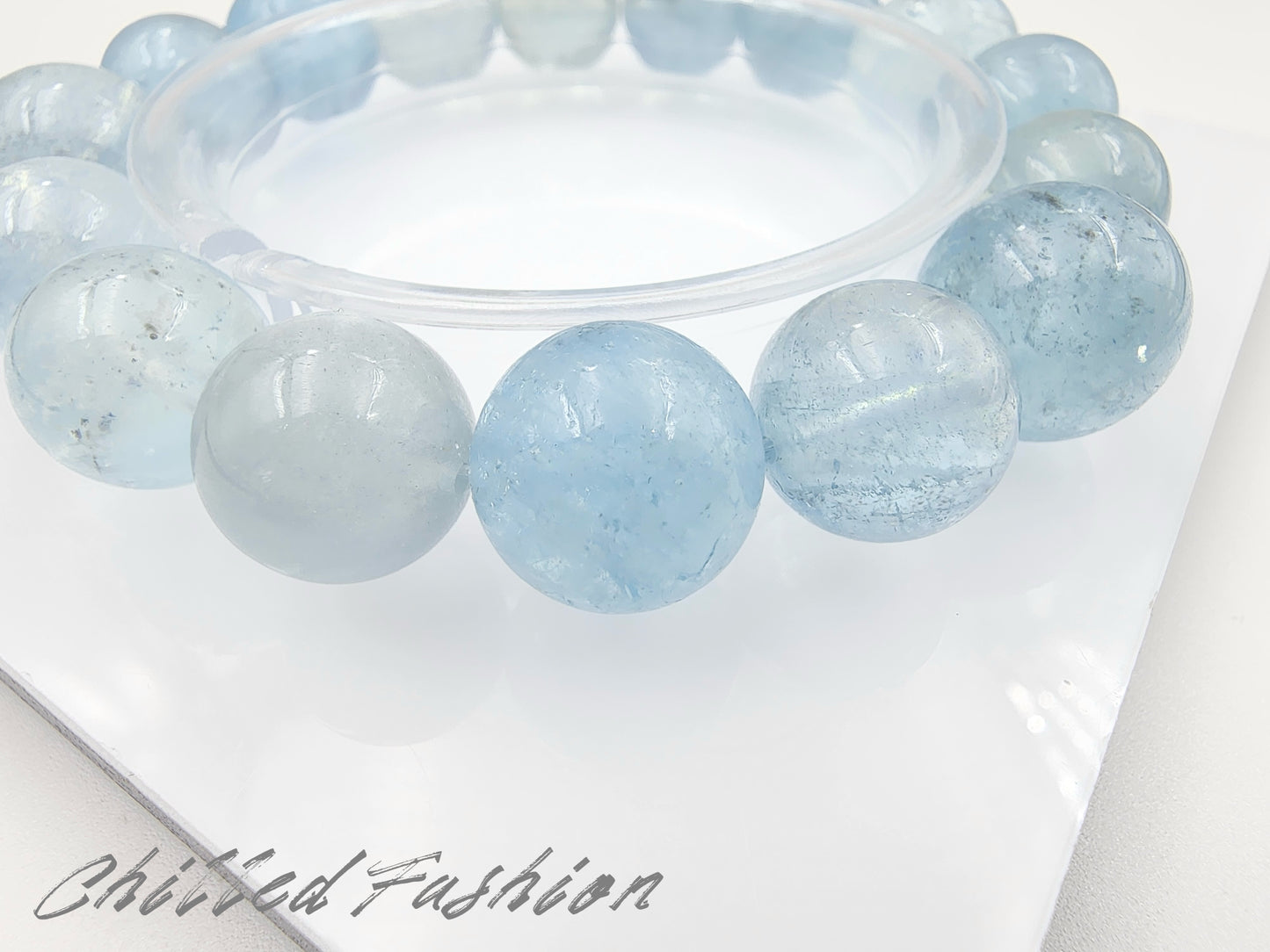 [Bracelet] Genuine Aquamarine Bracelet - 12.9mm to 14.7mm Beads
