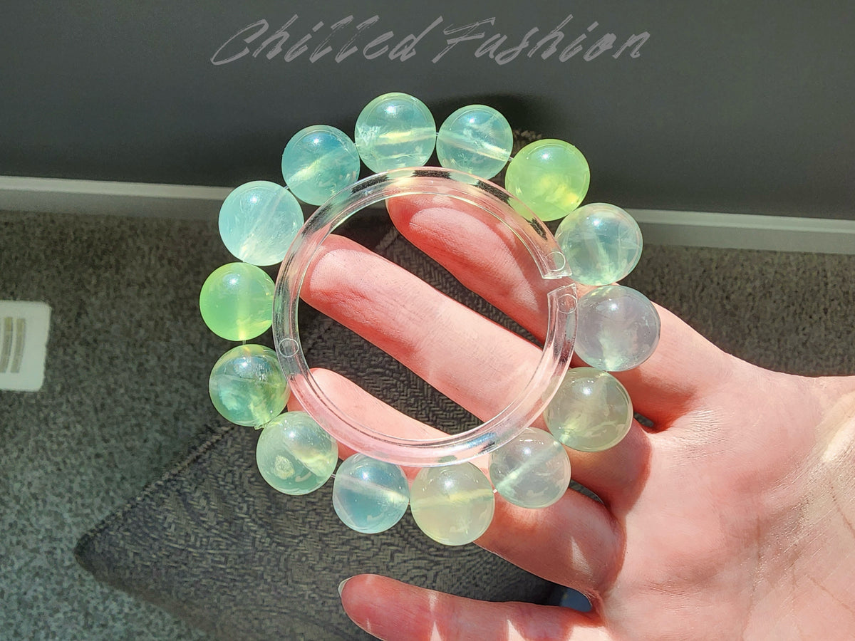 Natural Prehnite Bracelet - 12.9mm to 14.6mm Beads