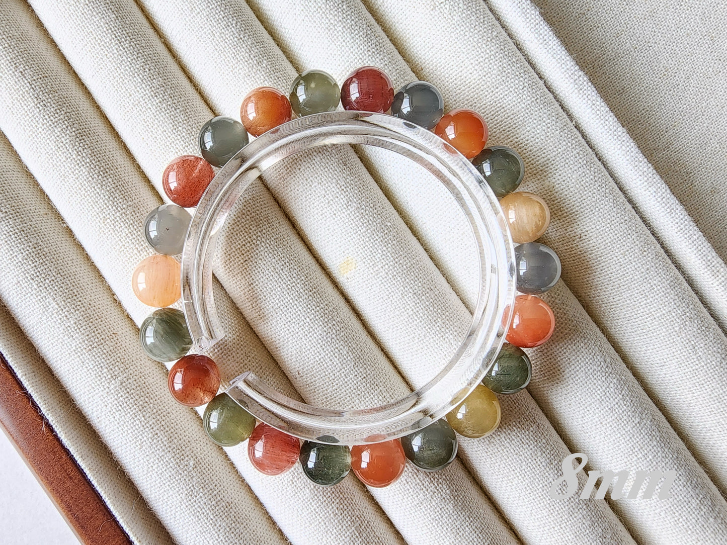 [Bracelet] Unique Harmony: Rabbit Hair Quartz 兔毛 Bracelet with Multicolored Beads