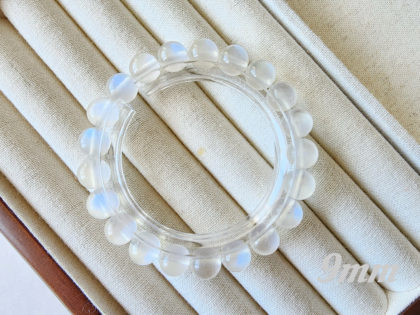 [Bracelet] Elegant Blue Moonstone Bracelet