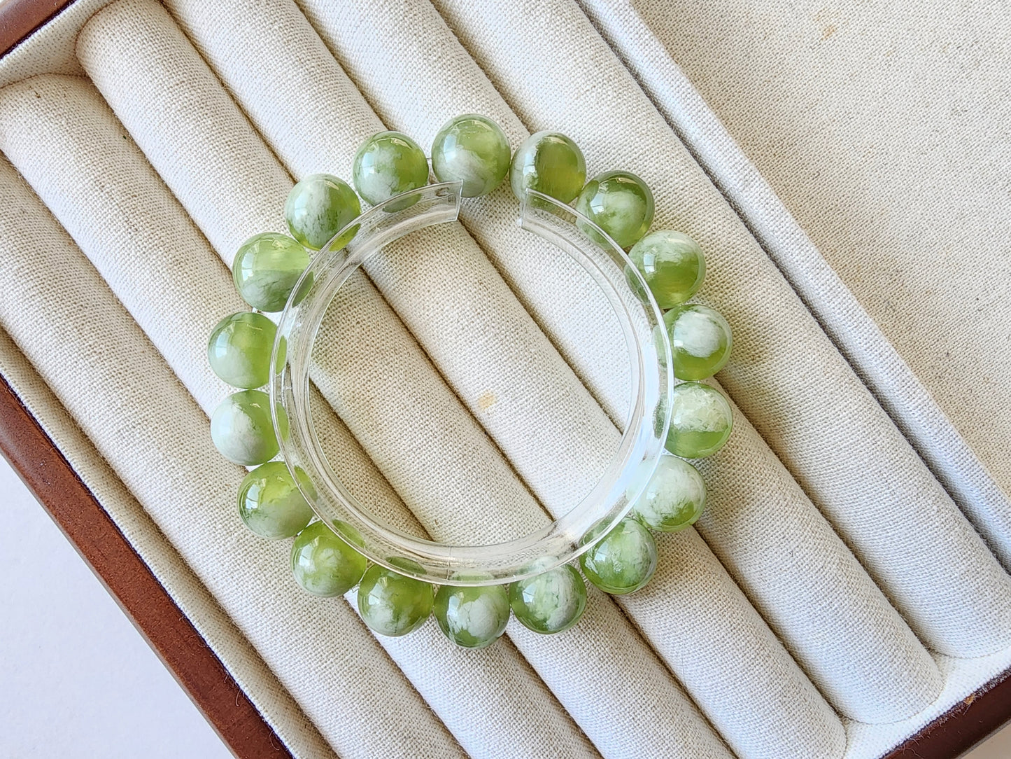 [Bracelet] Natural 11mm Serpentine Jade Bracelet