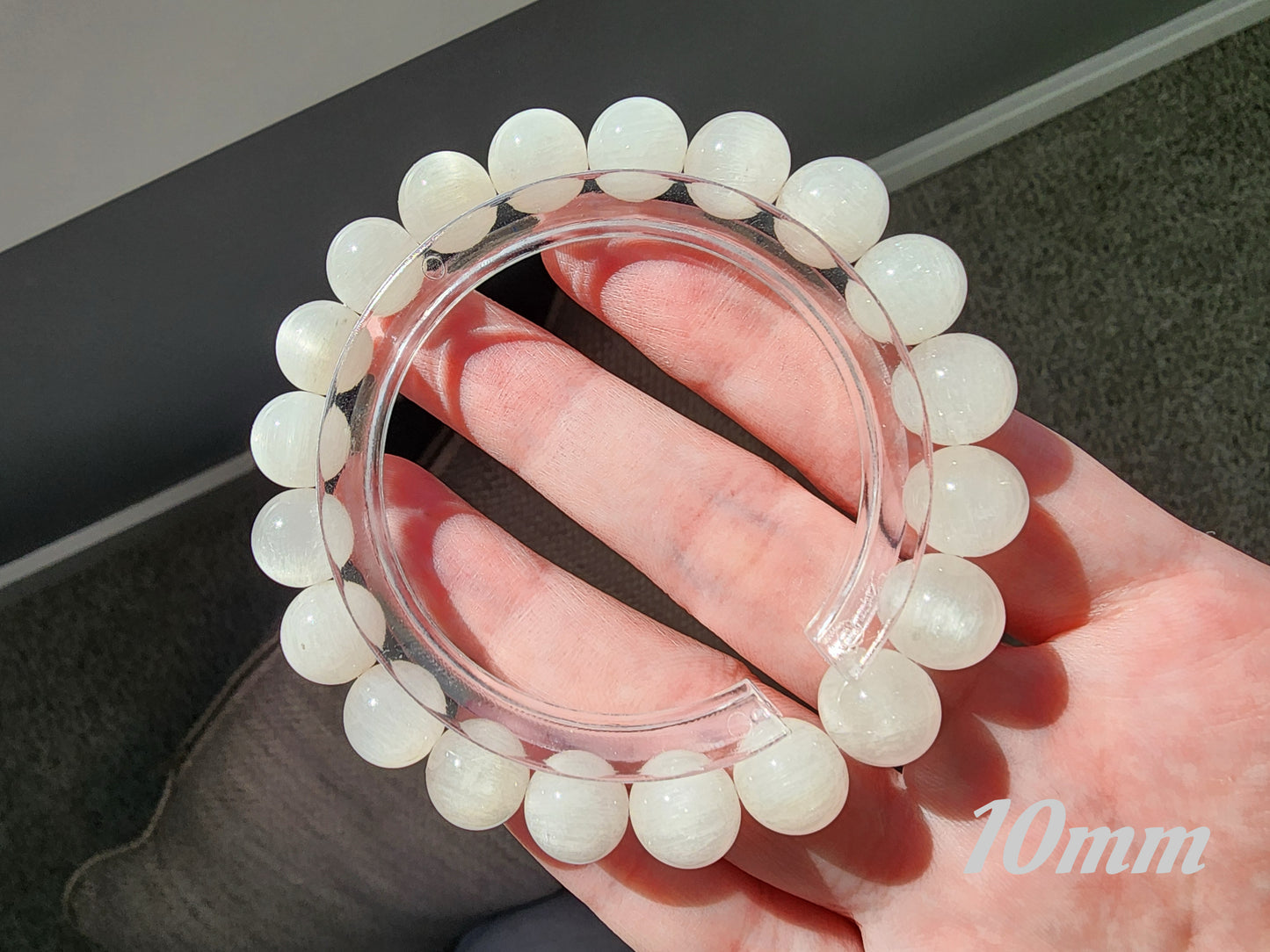 [Bracelet] Natural White Rabbit Hair Quartz Bracelet