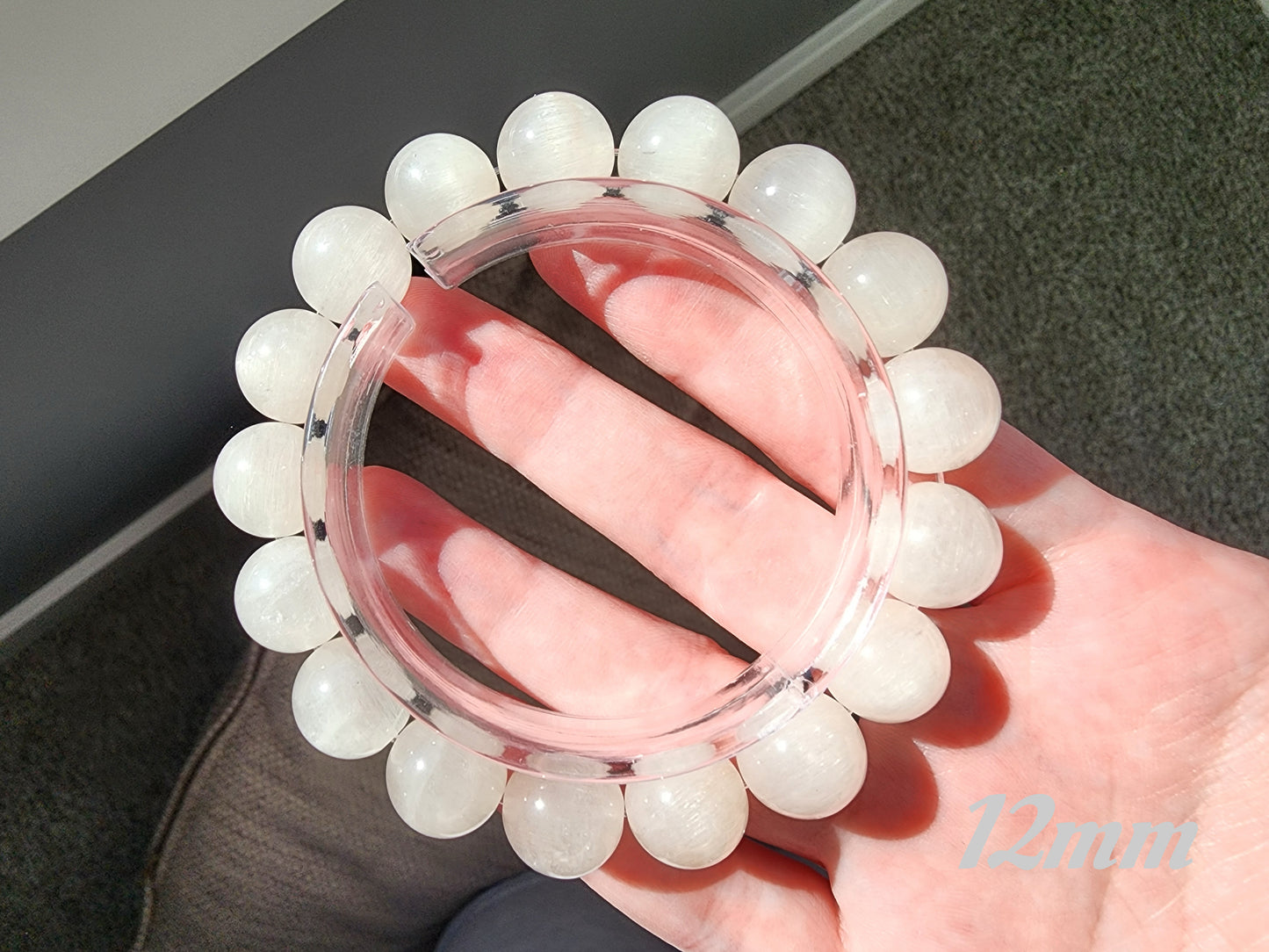 [Bracelet] Natural White Rabbit Hair Quartz Bracelet