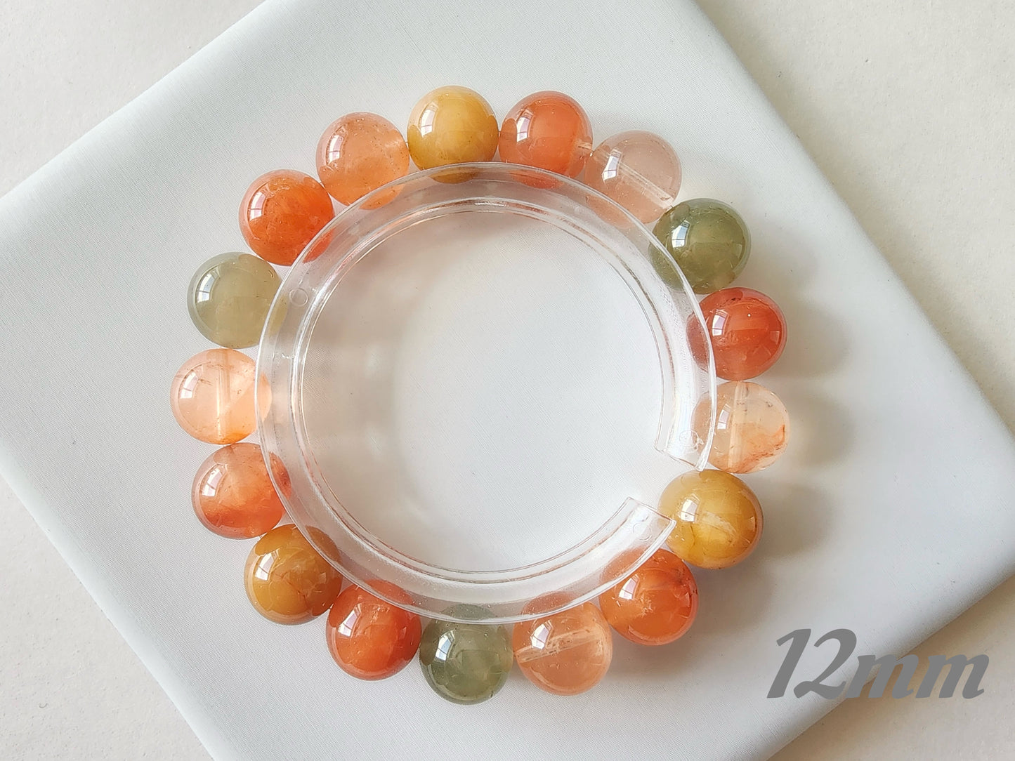 [Bracelet] Colorful Rabbit Hair Quartz Bracelet - A Radiant Trio of Happiness, Prosperity, and Longevity 福禄寿兔毛