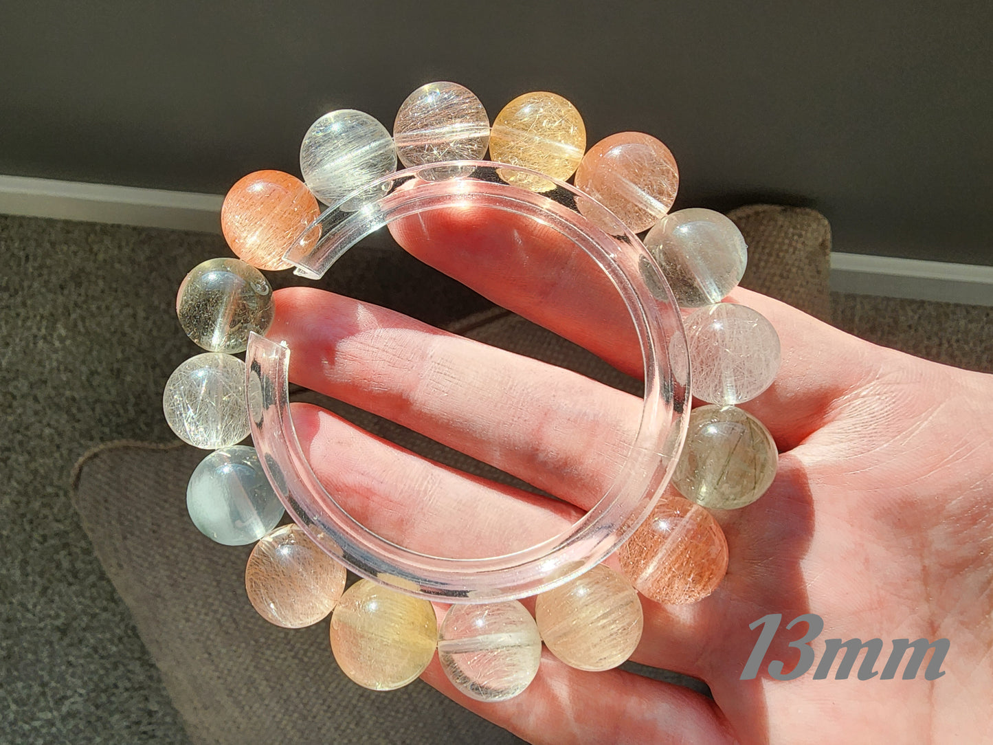 [Bracelet] Unique Rainbow Rabbit Hair Quartz Bracelet