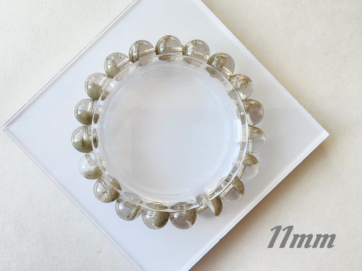 [Bracelet] Natural Matcha Green Phantom Quartz Beaded Bracelet