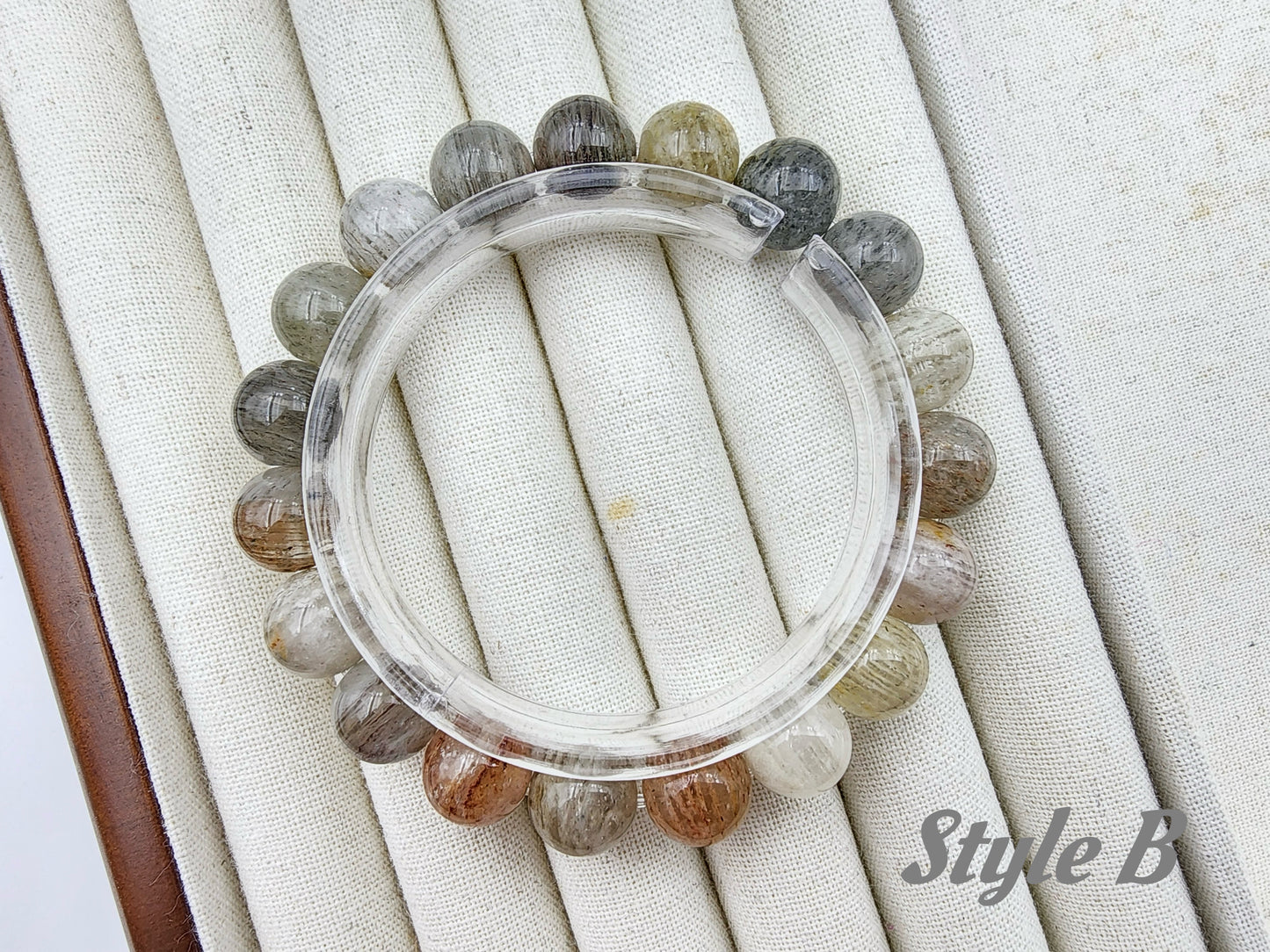 [Bracelet] 11mm Colorful Phantom Quartz Bracelet