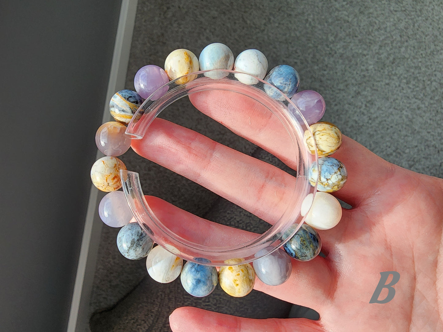 [Bracelet] 10mm Multicolored Blue Opal Bracelet