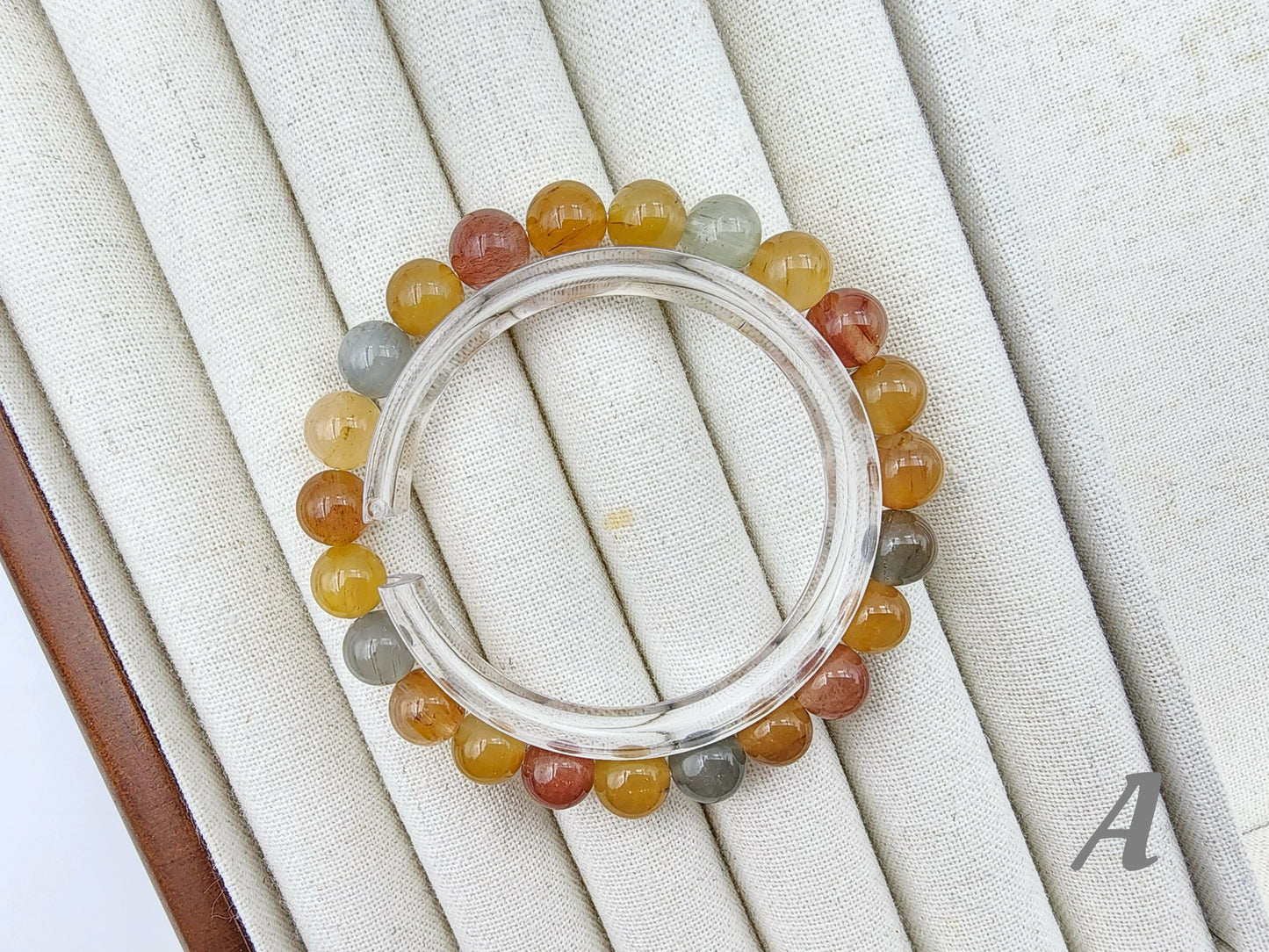 [Bracelet] 8mm Multicolored Rabbit Hair Quartz Bracelet
