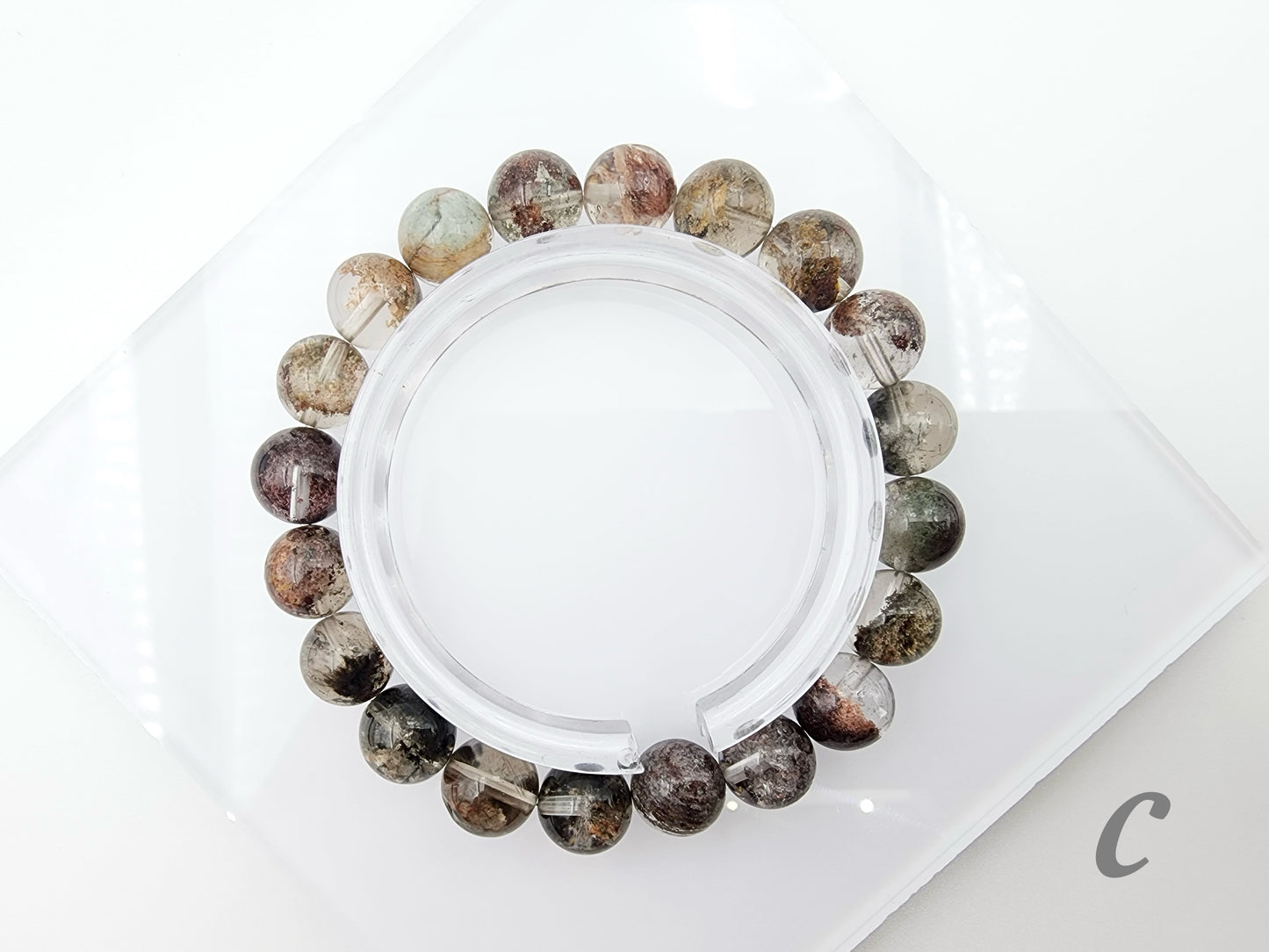 [Bracelet] 9mm Multi-Tone Phantom Quartz Bracelet