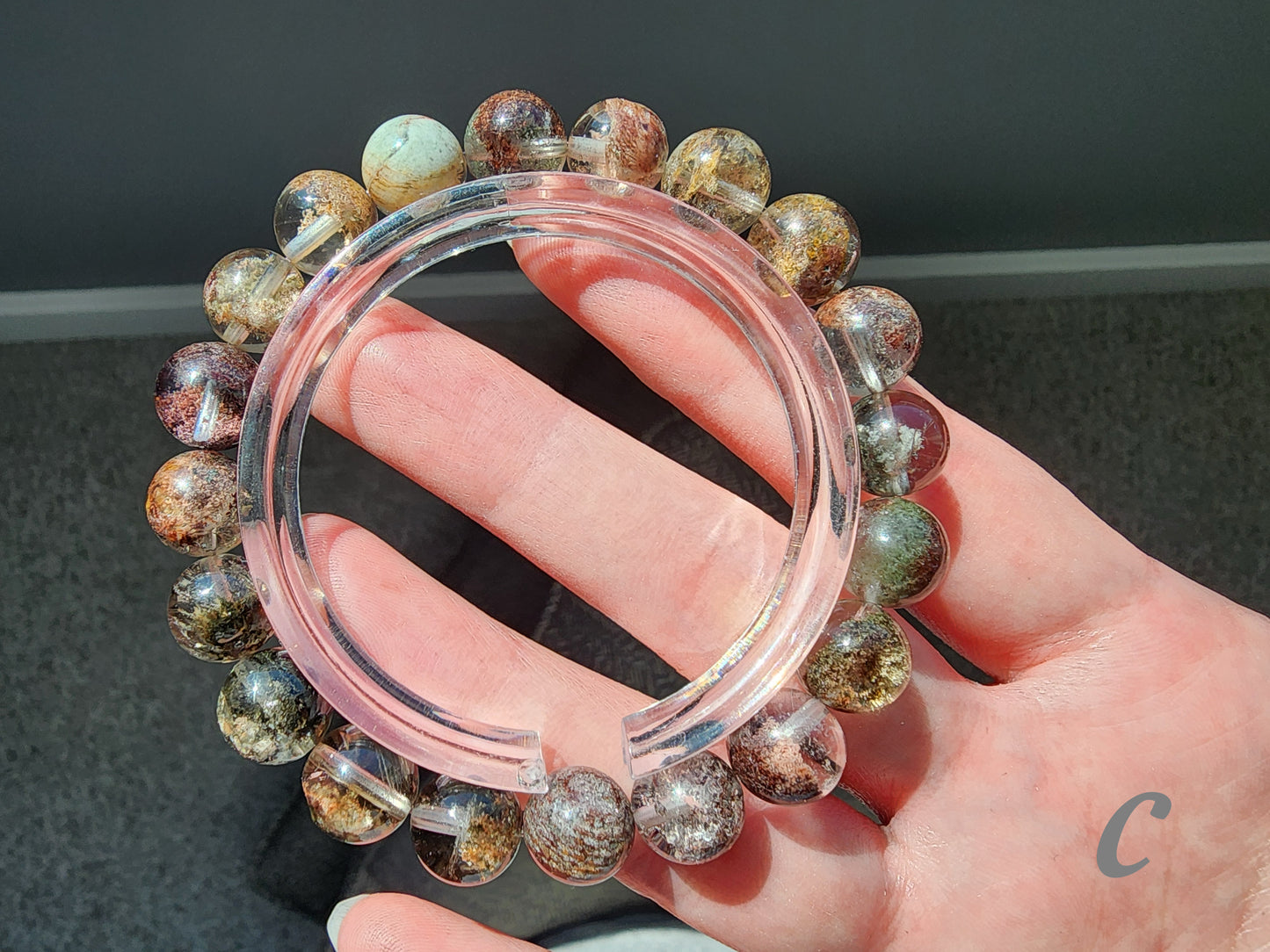 [Bracelet] 9mm Multi-Tone Phantom Quartz Bracelet