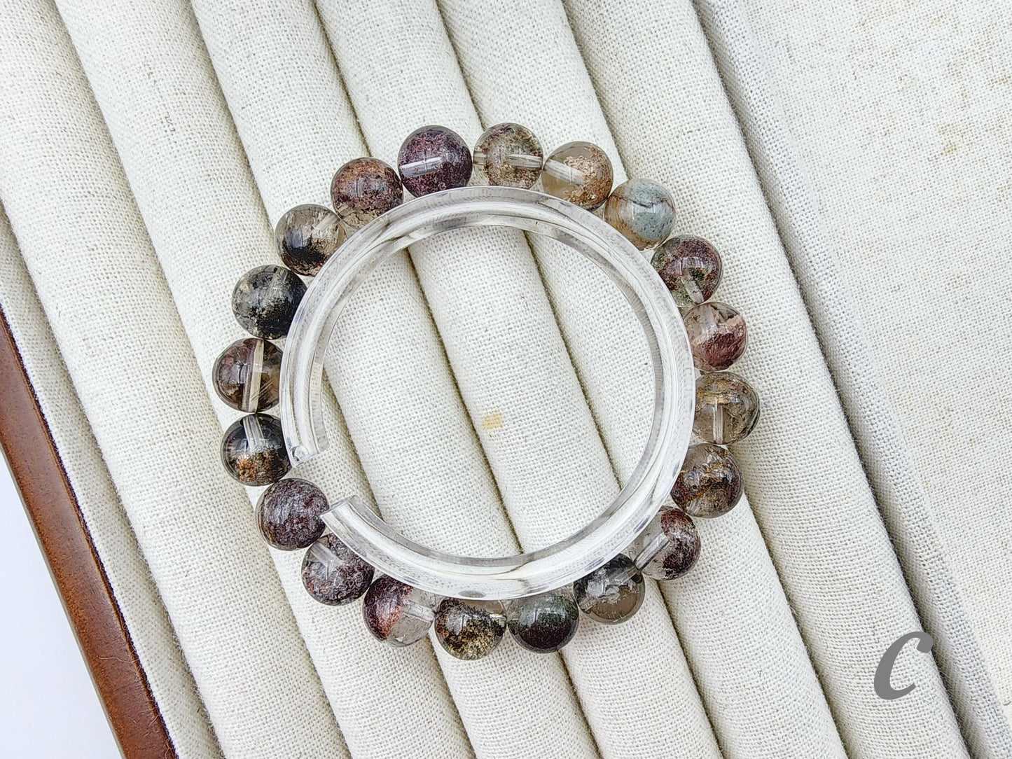 [Bracelet] 9mm Multi-Tone Phantom Quartz Bracelet