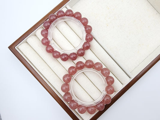 [Bracelet] Embrace Your Inner Spark: Strawberry Quartz Bracelet