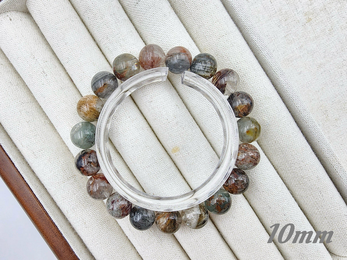 [Bracelet] Phantom Quartz with Rutile Inclusions Bracelet