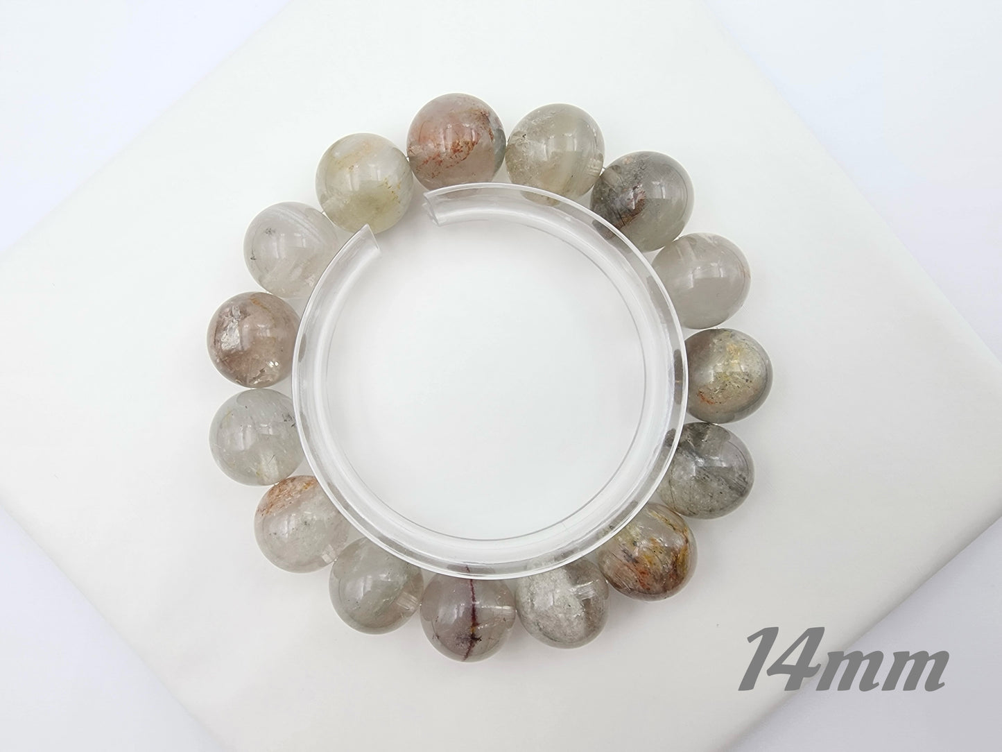 [Bracelet] Phantom Quartz with Rutile Inclusions Bracelet
