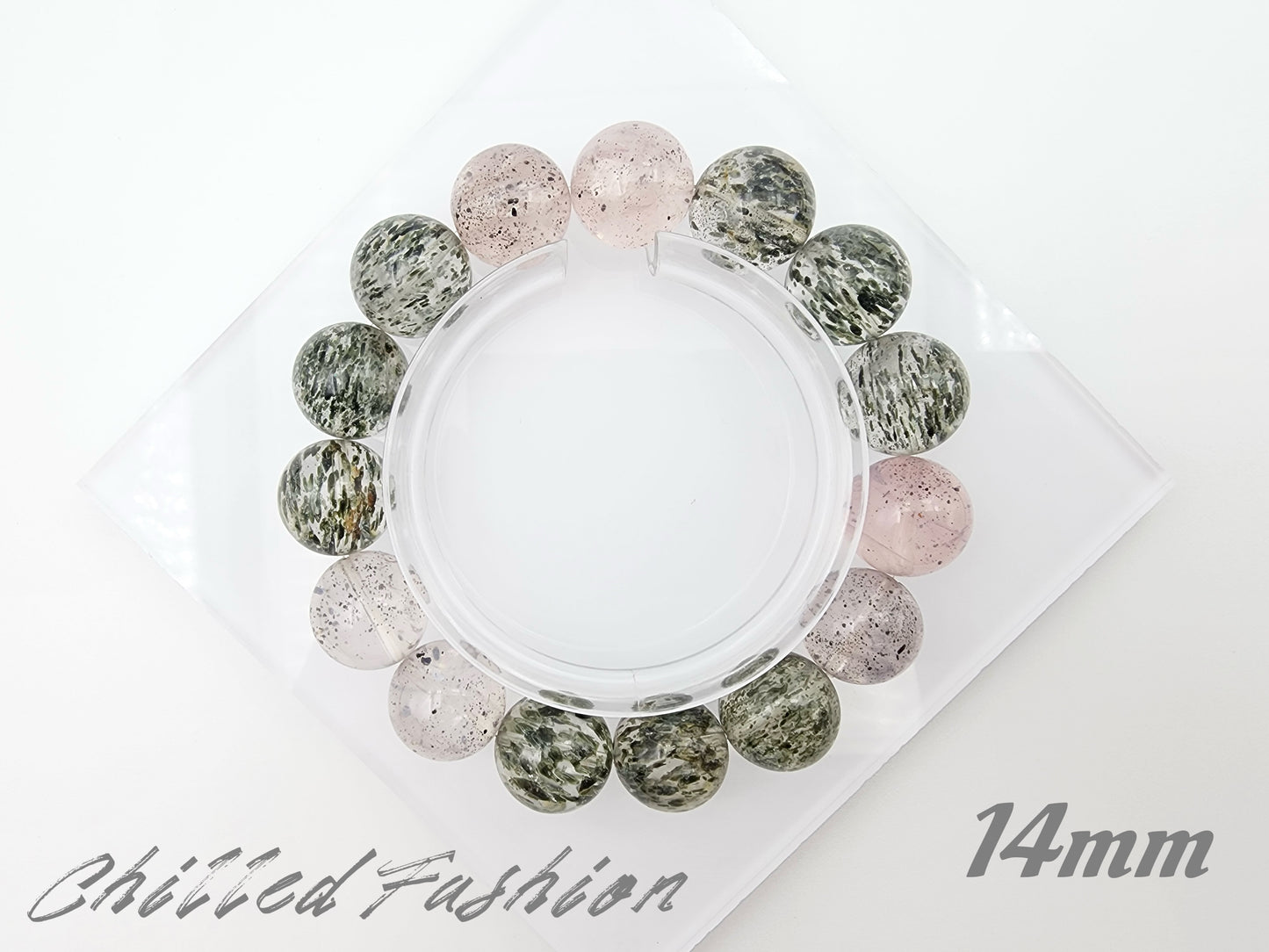 [Bracelet] Green Mica in Clear Quartz and Rose Quartz Beads Bracelet