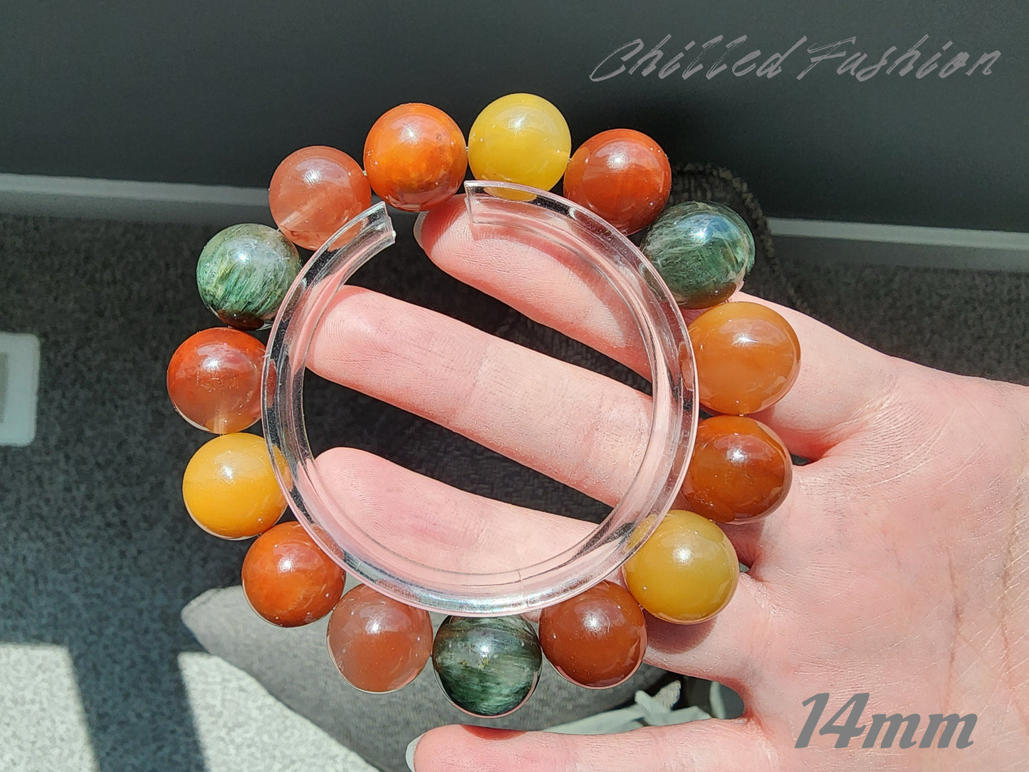 [Bracelet] Colorful Rabbit Hair Quartz Bracelet - A Radiant Trio of Happiness, Prosperity, and Longevity 福禄寿兔毛
