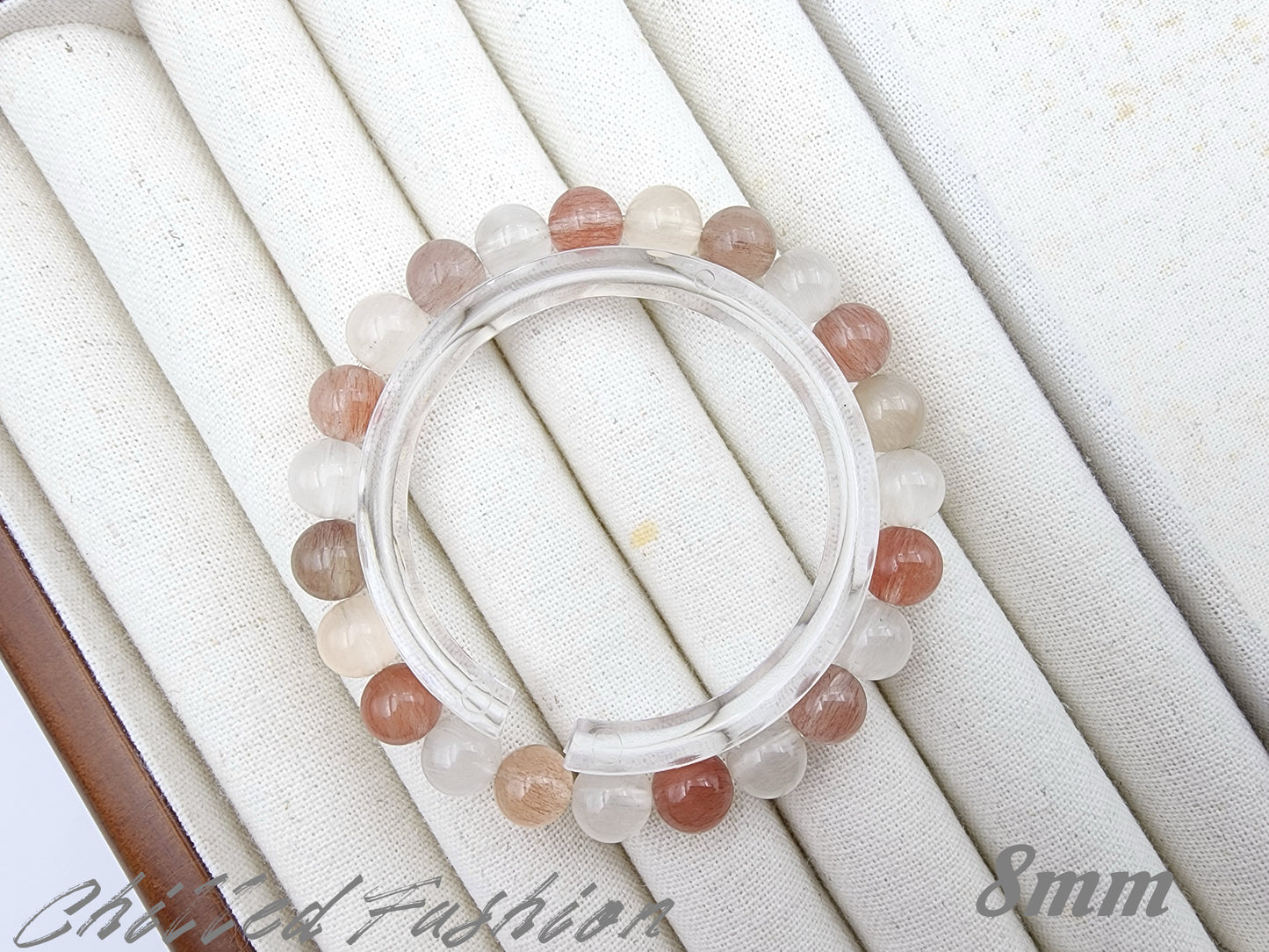 [Bracelet] Radiant Rabbit Hair Quartz 兔毛: A Symphony of Sunlit Strands