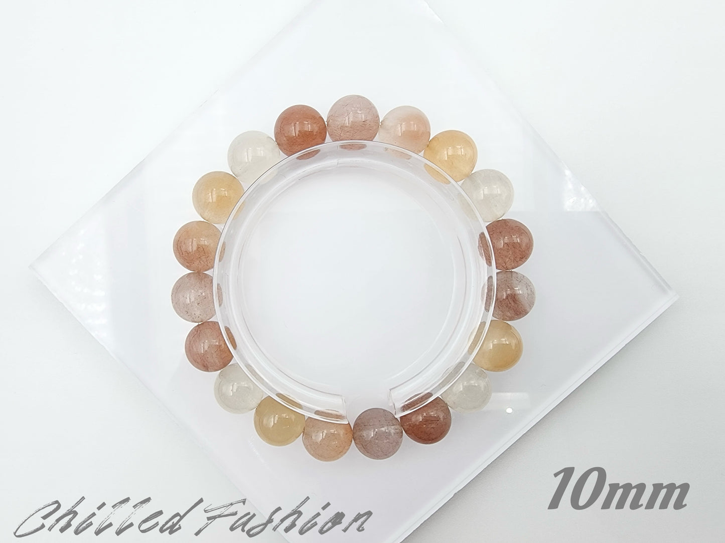 [Bracelet] Radiant Rabbit Hair Quartz 兔毛: A Symphony of Sunlit Strands