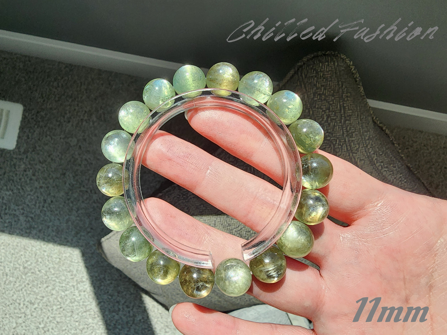 [Bracelet] Elegant Harmony: Handcrafted Green Lithium Mica 绿锂云母 Bead Bracelet