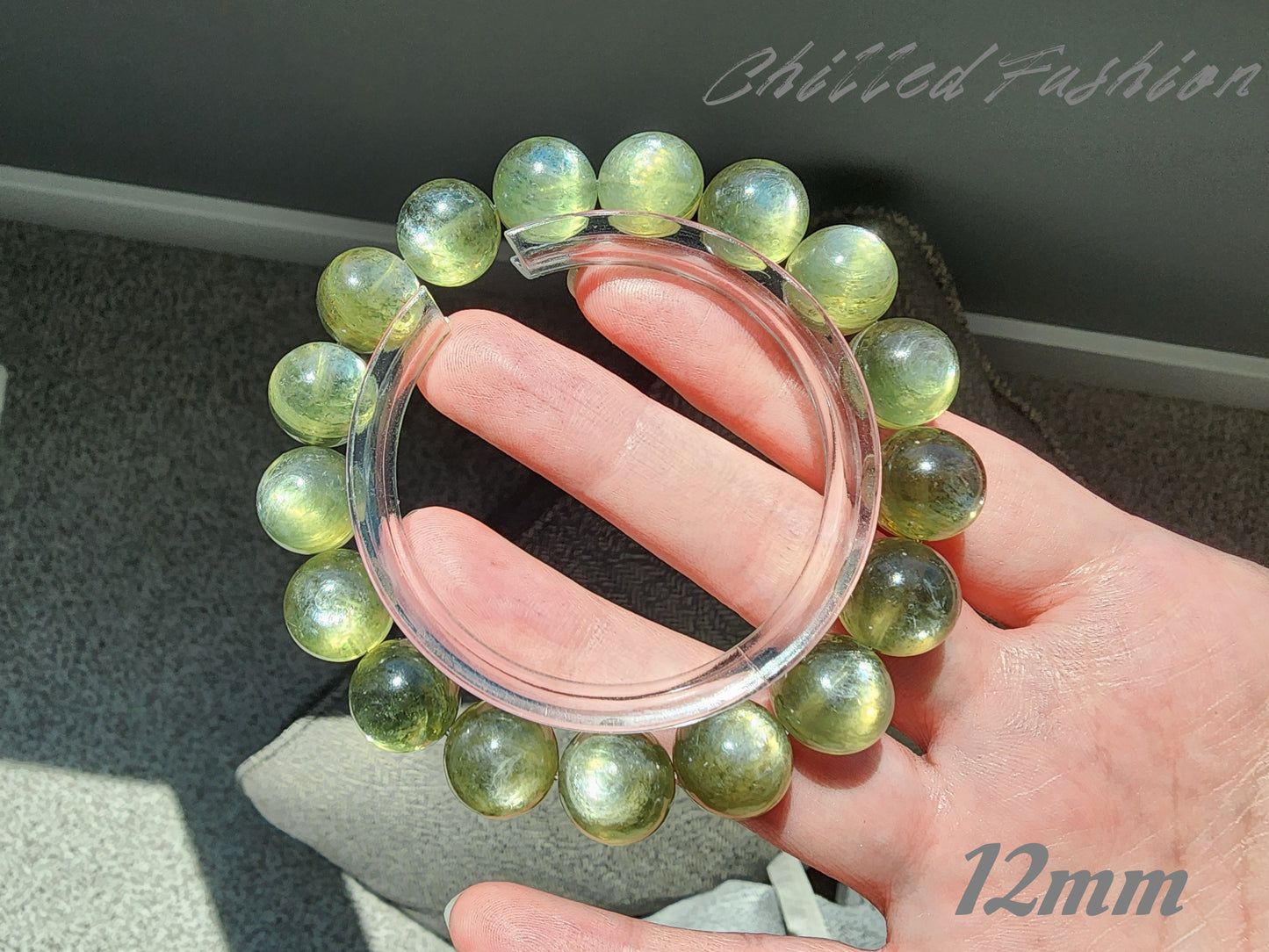 [Bracelet] Elegant Harmony: Handcrafted Green Lithium Mica 绿锂云母 Bead Bracelet