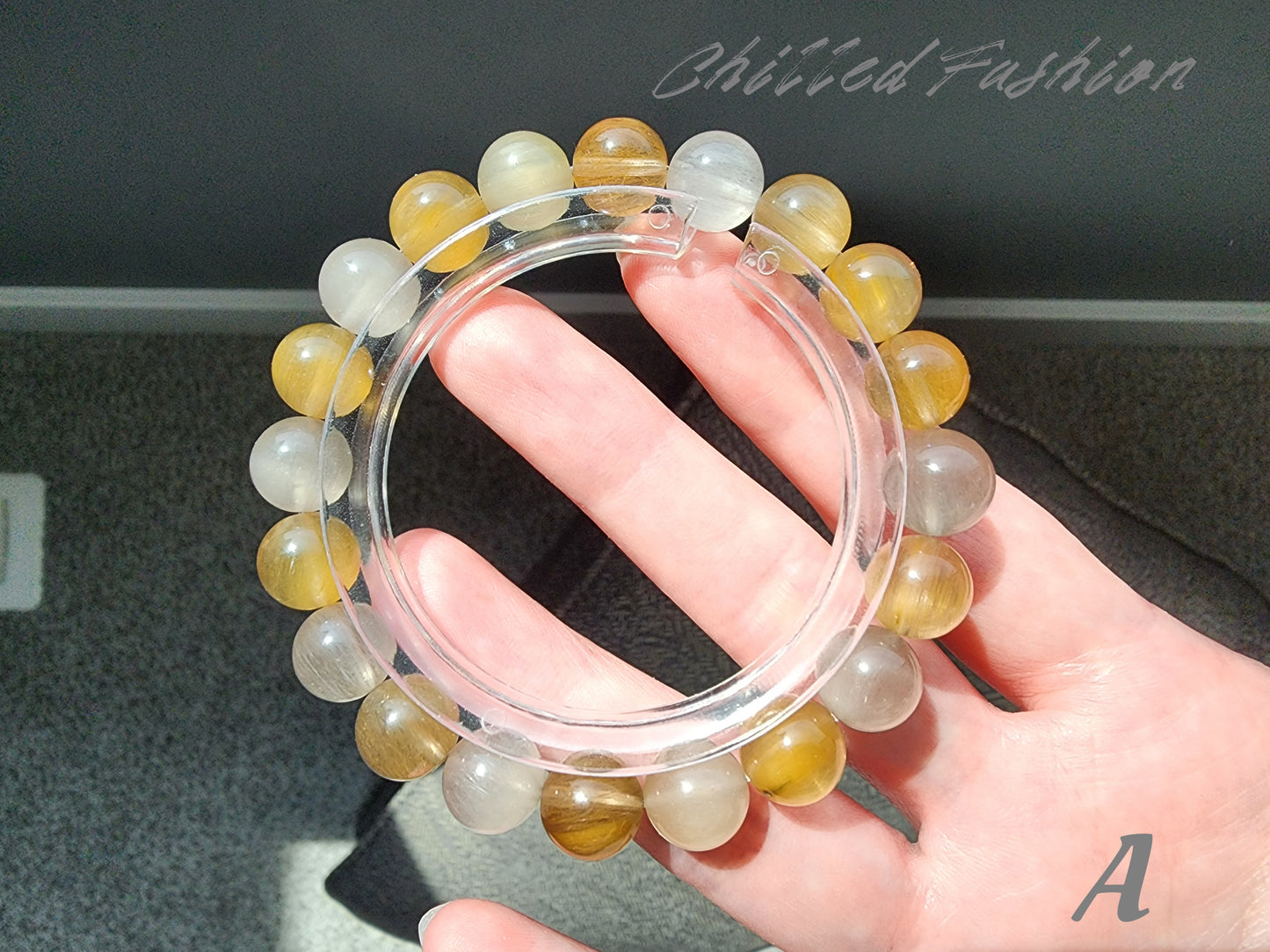 [Bracelet] 10mm Gray-Yellow Rabbit Hair Quartz