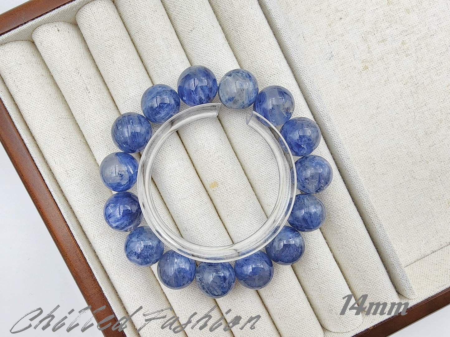 [Bracelet] Natural Kyanite Gemstone Bracelet: Tranquility & Self-Expression