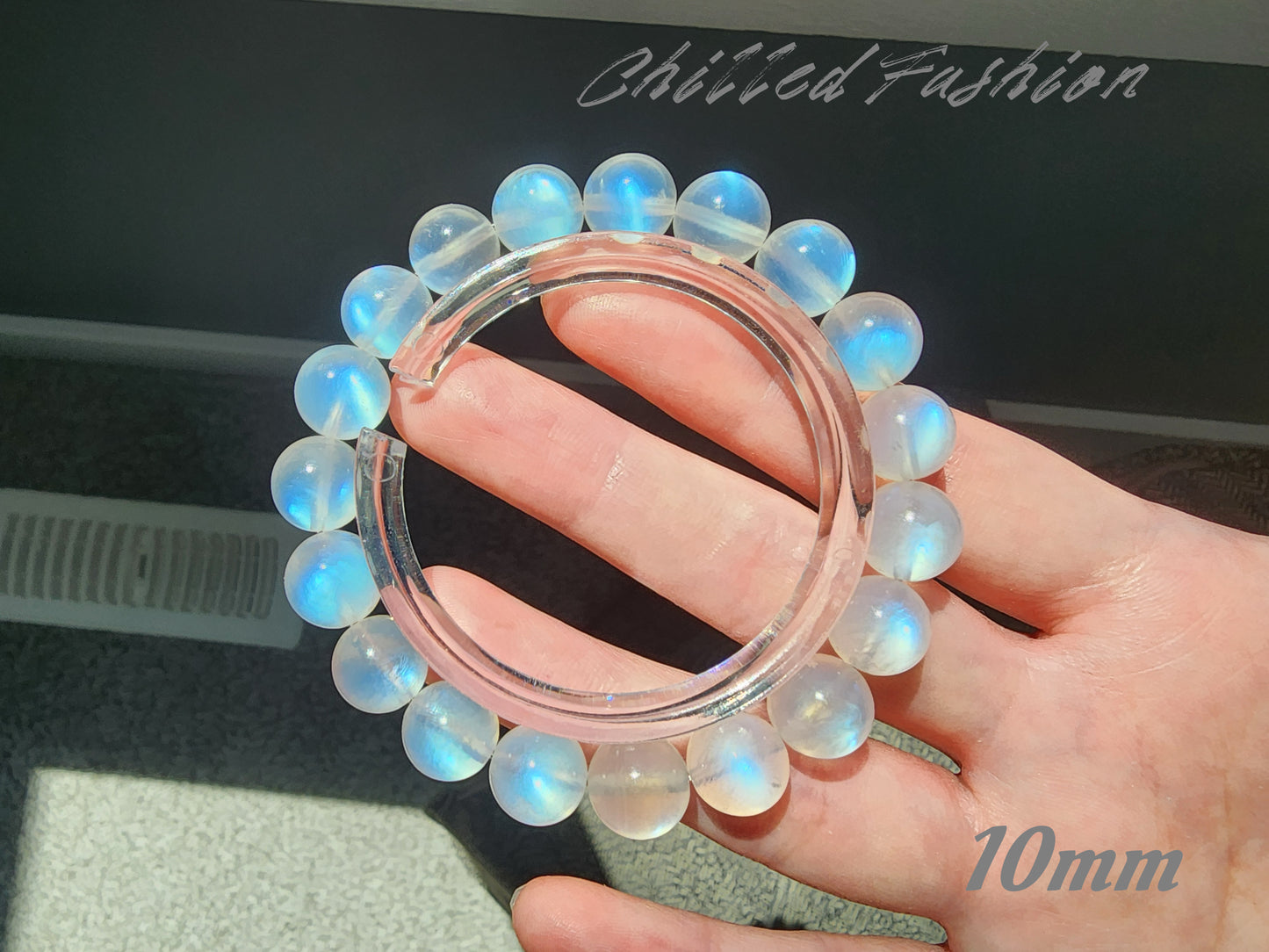 [Bracelet] Elegant Blue Moonstone Bracelet