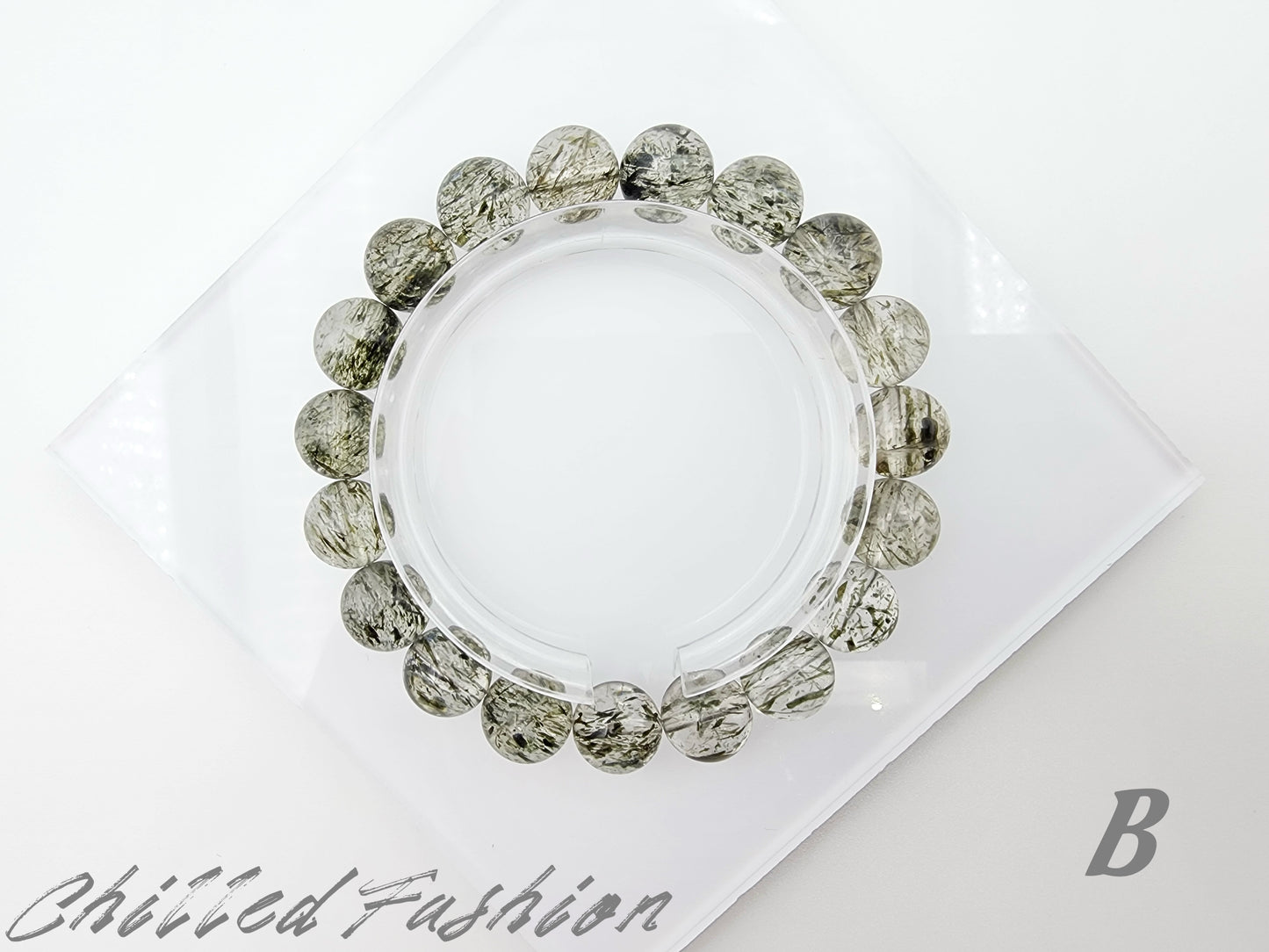 [Bracelet] 10mm Quartz Bracelet with Green Tourmaline Needles - Wealth & Abundance