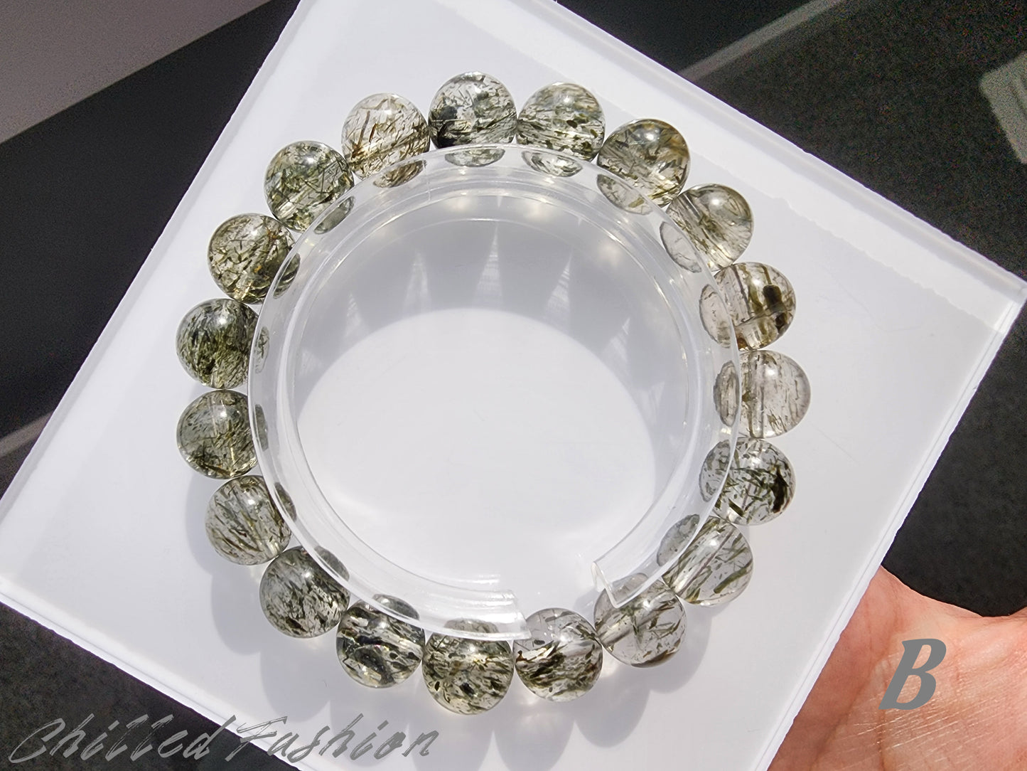 [Bracelet] 10mm Quartz Bracelet with Green Tourmaline Needles - Wealth & Abundance