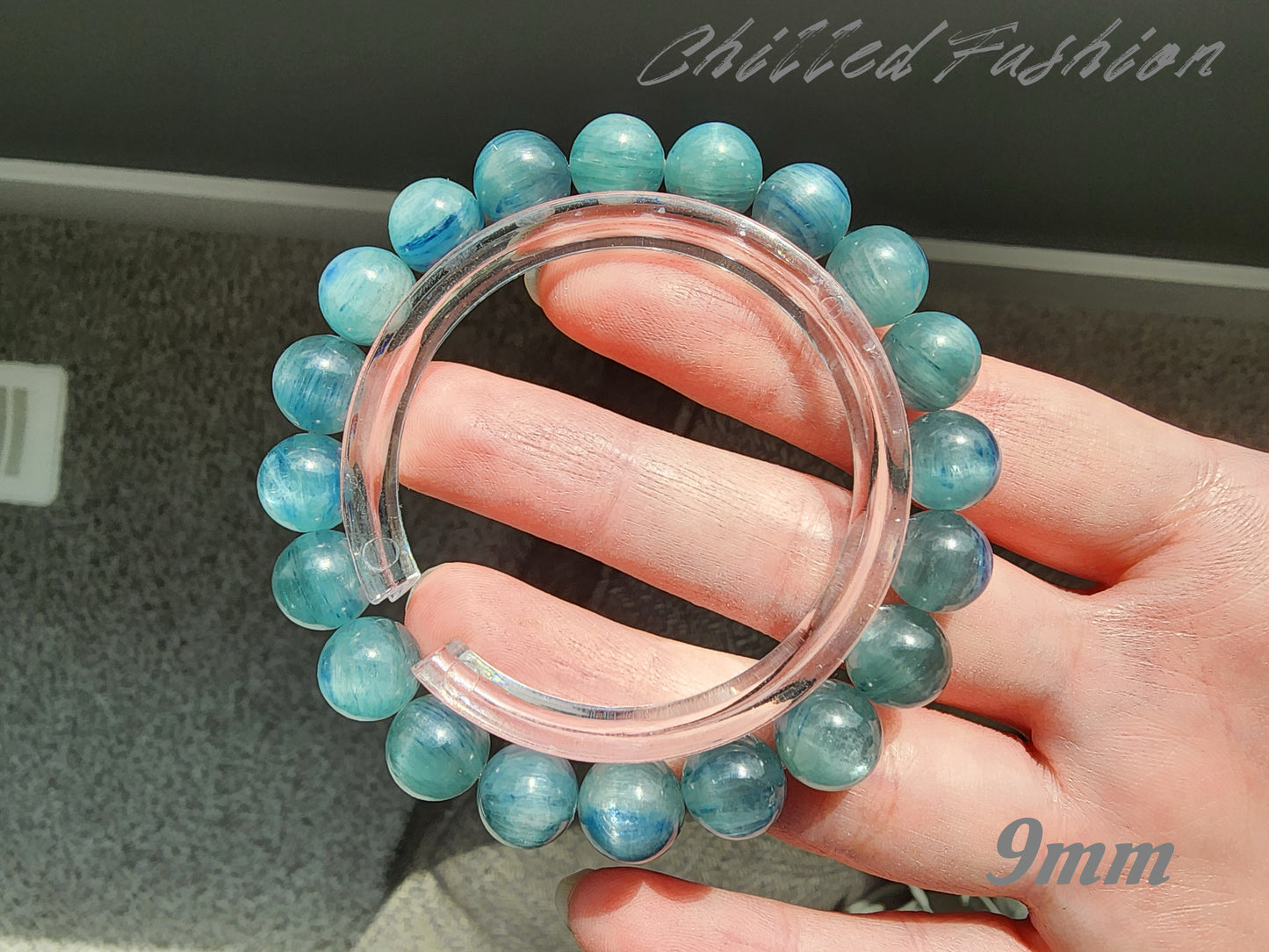 [Bracelet] Elegant Blue-Green Kyanite 蓝绿晶 Gemstone Bracelet - A Touch of Nature’s Beauty