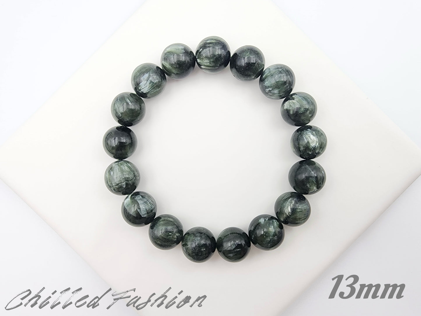 [Bracelet] Genuine Seraphinite 绿龙晶 Gemstone Bracelet: Earth's Energy on Your Wrist