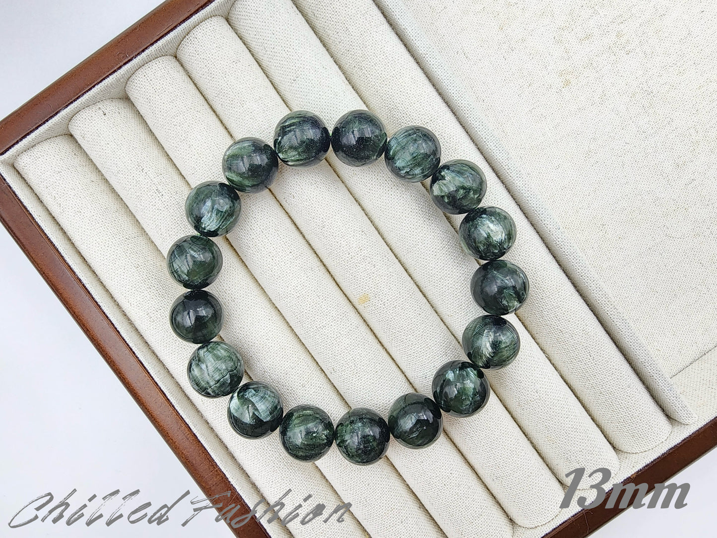 [Bracelet] Genuine Seraphinite 绿龙晶 Gemstone Bracelet: Earth's Energy on Your Wrist