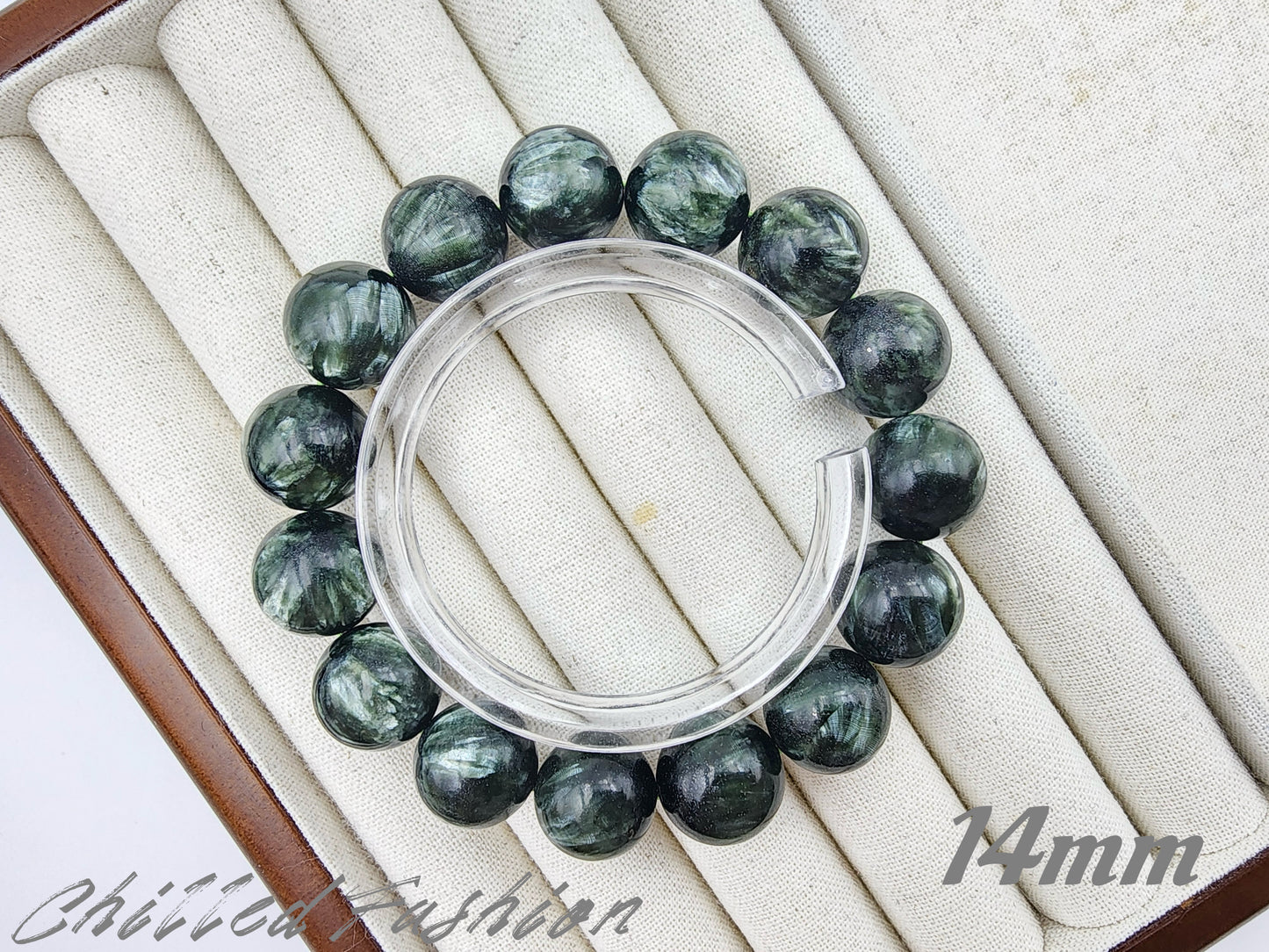 [Bracelet] Genuine Seraphinite 绿龙晶 Gemstone Bracelet: Earth's Energy on Your Wrist