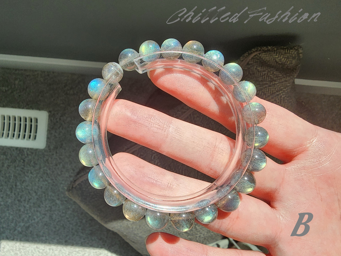 [Bracelet] 8mm Labradorite Bracelet with Stunning Natural Flash