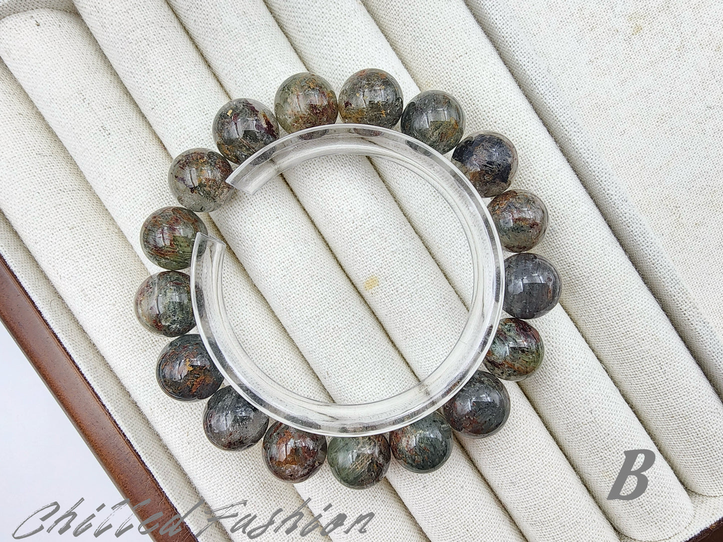 [Bracelet] 12mm Forest Ember Phantom Quartz Bracelet