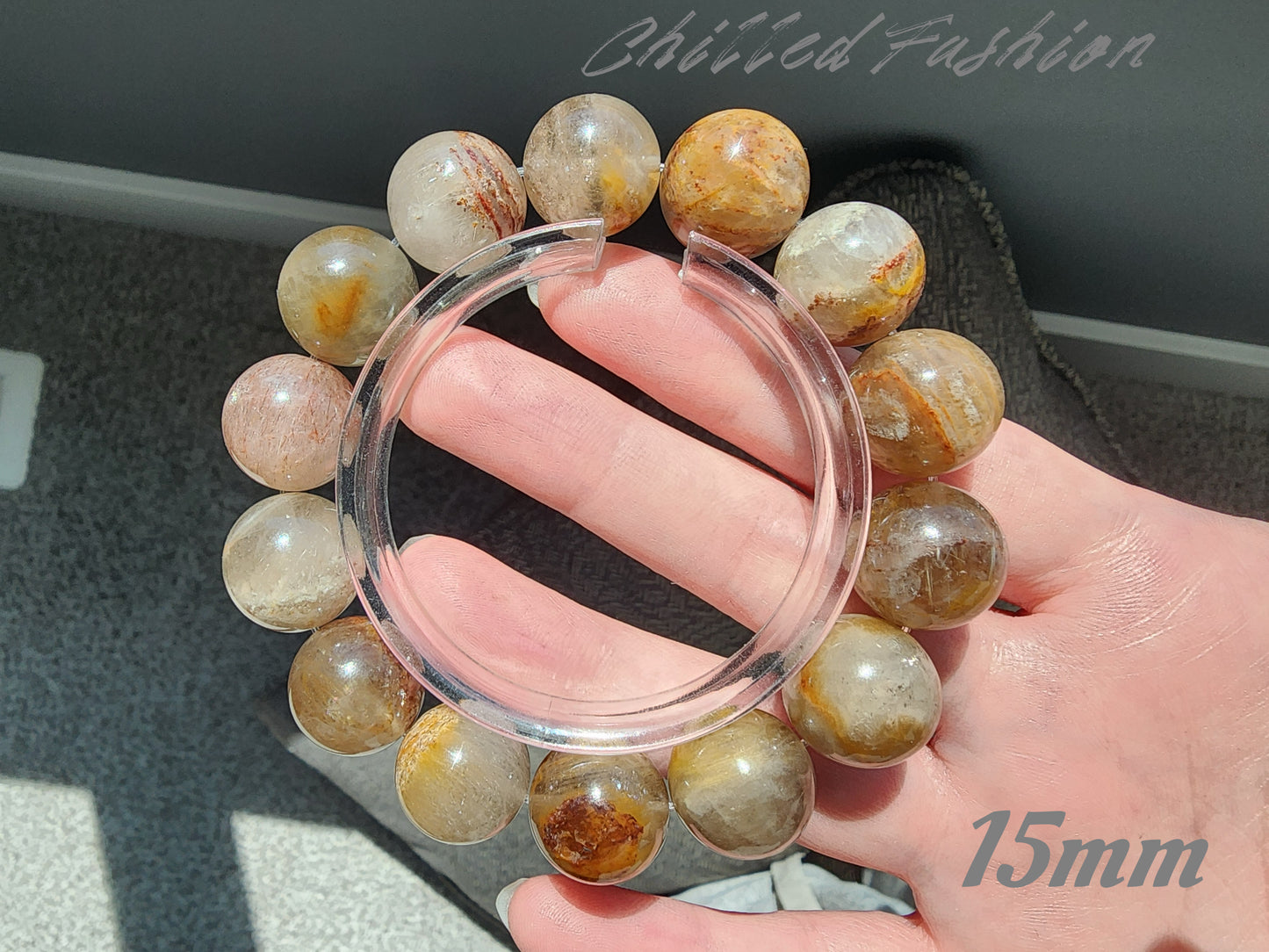 [Bracelet] Natural Phantom Quartz with Rutile – Grounding Crystal Beaded Bracelet