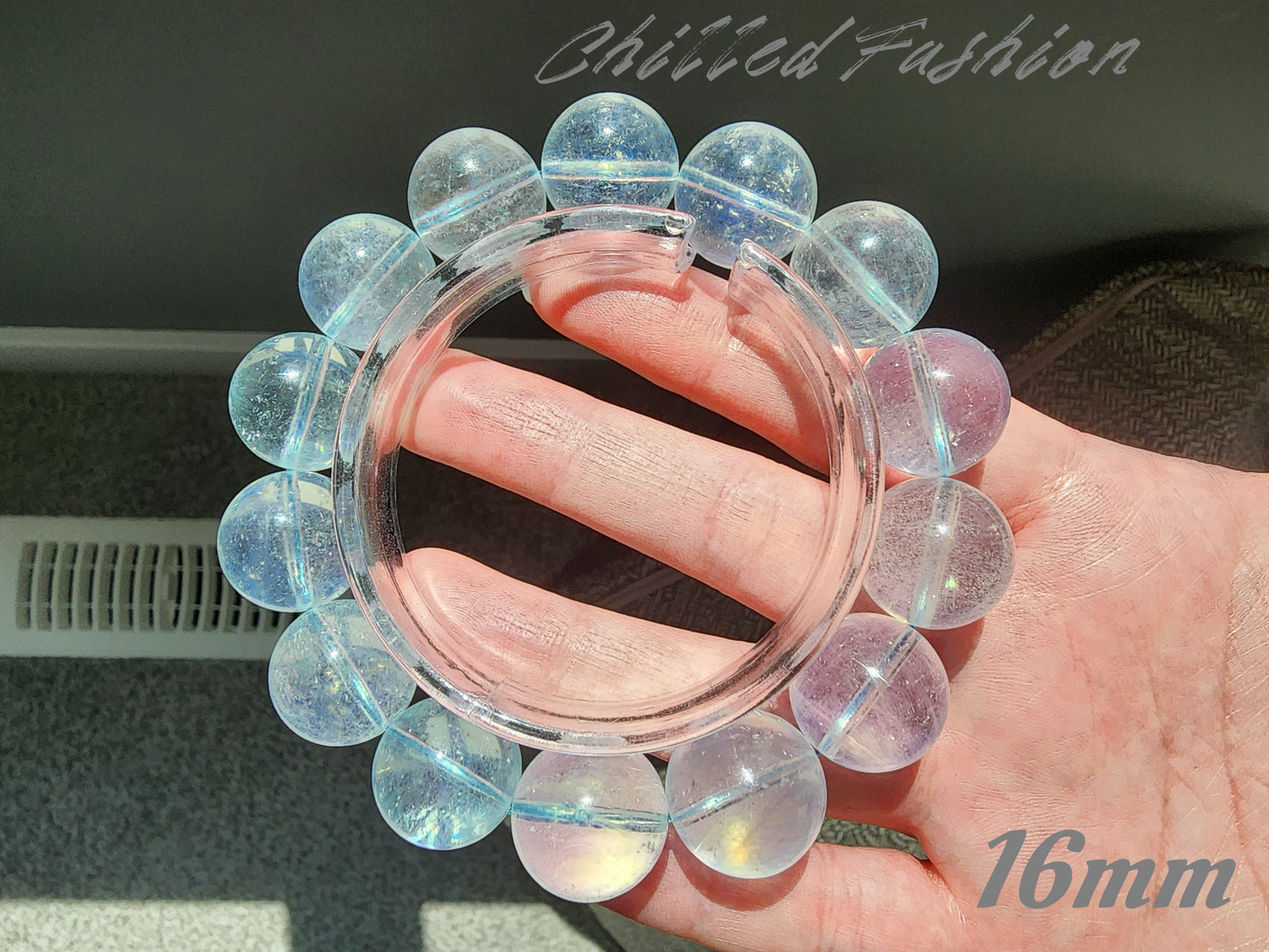 [Bracelet] Handmade Light Blue Aquamarine Crackle 海蓝宝碎碎冰 Bracelet