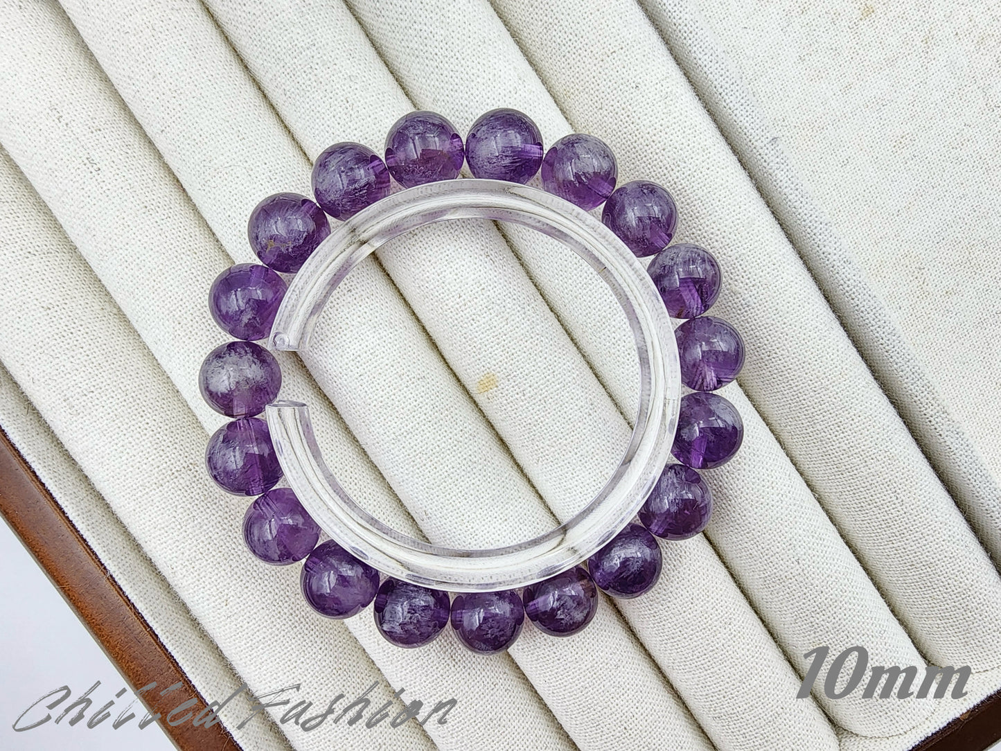 [Bracelet] Natural Amethyst Bracelet with Snow Feather Inclusions