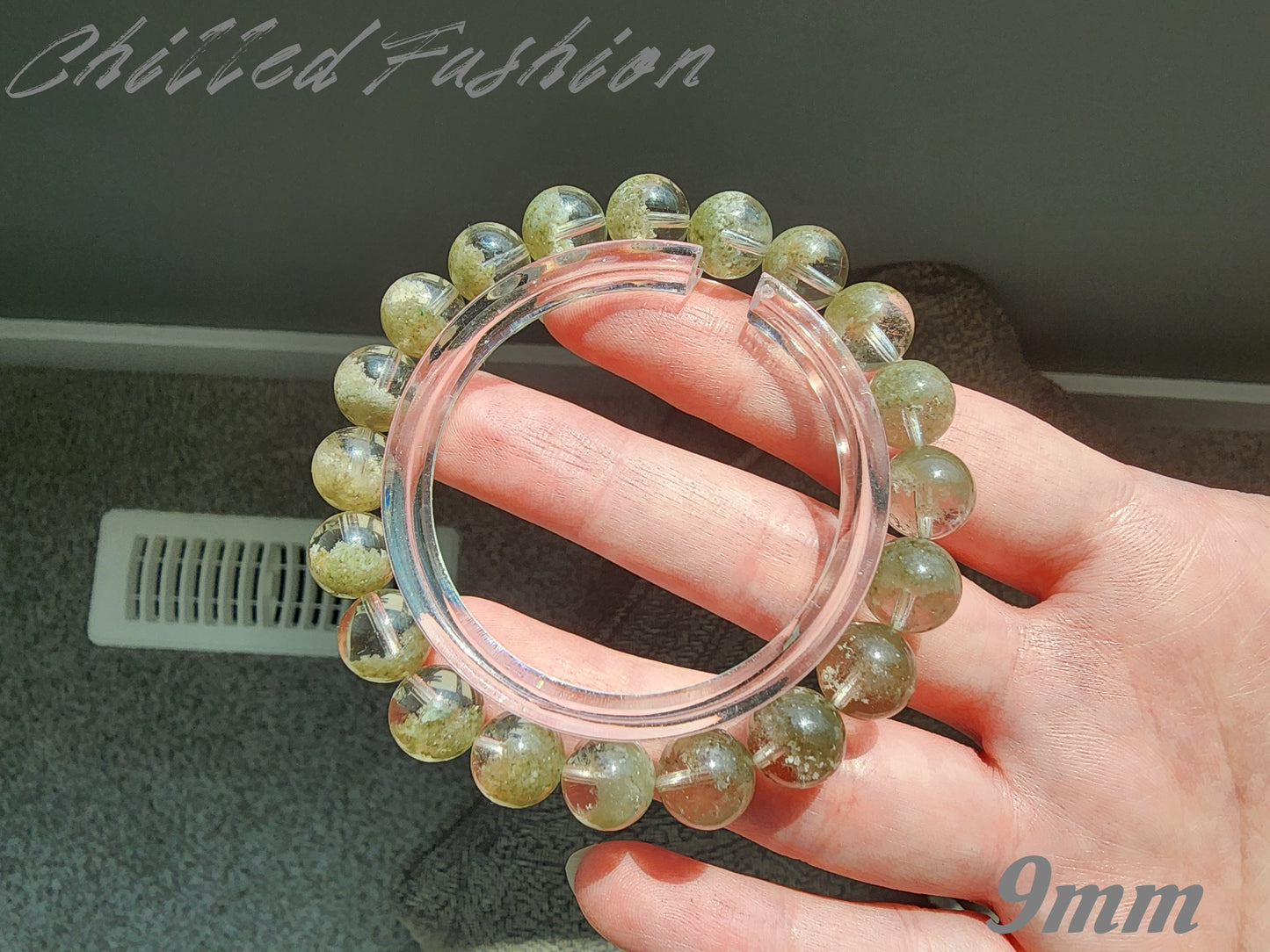 [Bracelet] Matcha Green Phantom Quartz Bracelet with Wealth Bowl Inclusions