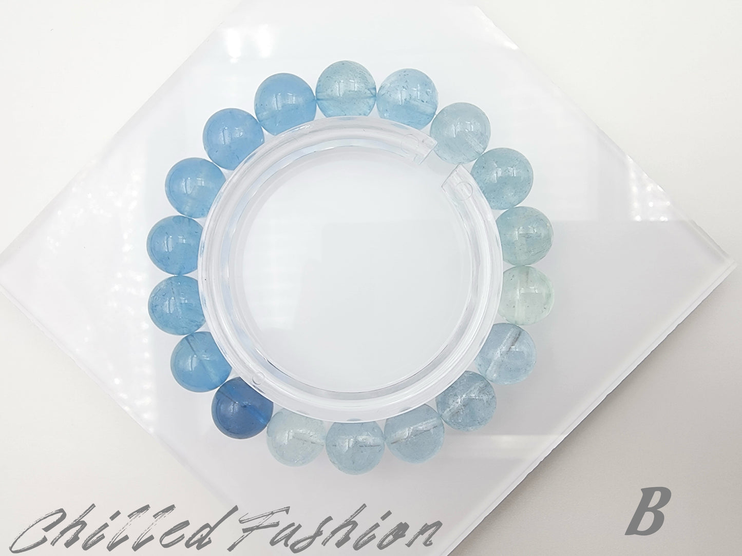 [Bracelet] Natural 10mm Aquamarine Bracelet with Gradient Blue Round Beads