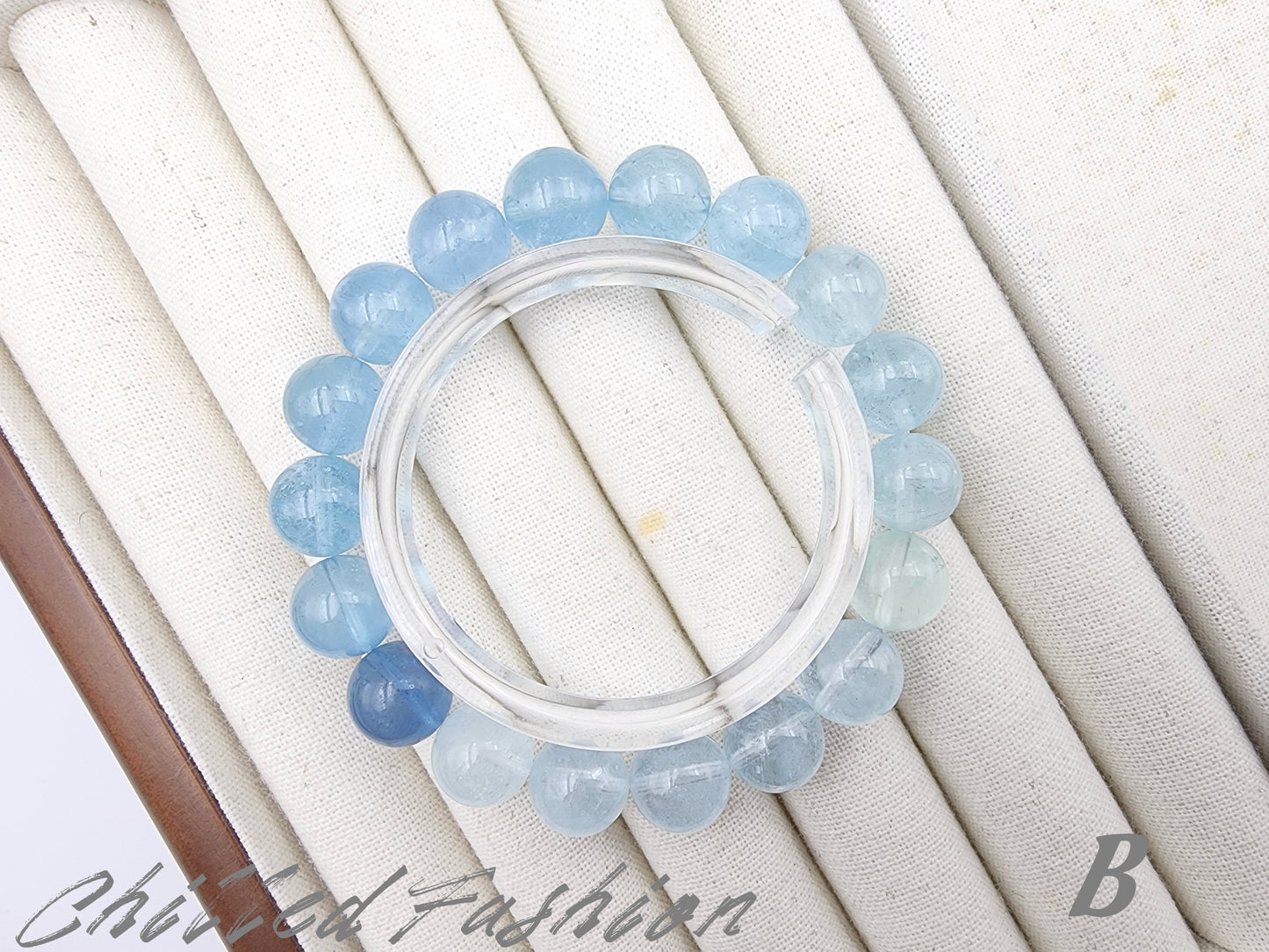 [Bracelet] Natural 10mm Aquamarine Bracelet with Gradient Blue Round Beads