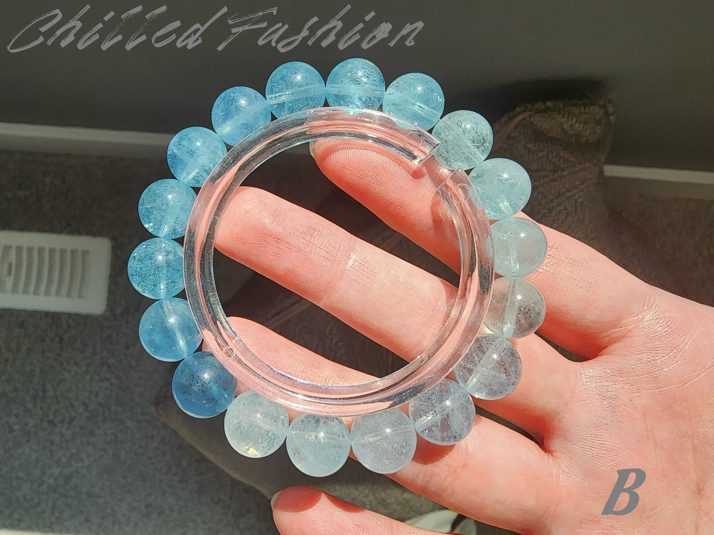 [Bracelet] Natural 10mm Aquamarine Bracelet with Gradient Blue Round Beads