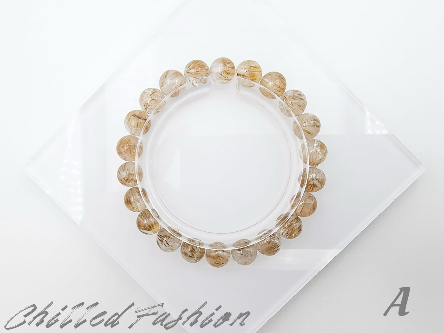 [Bracelet] 8mm Titanium Quartz Bracelet with Feather-Like Golden Rutile